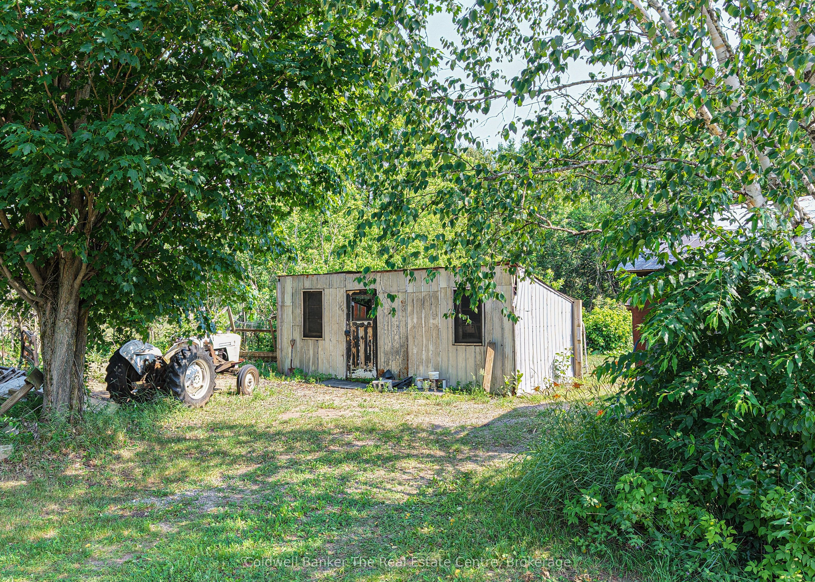 1121 Beiers Road Property Photo 10