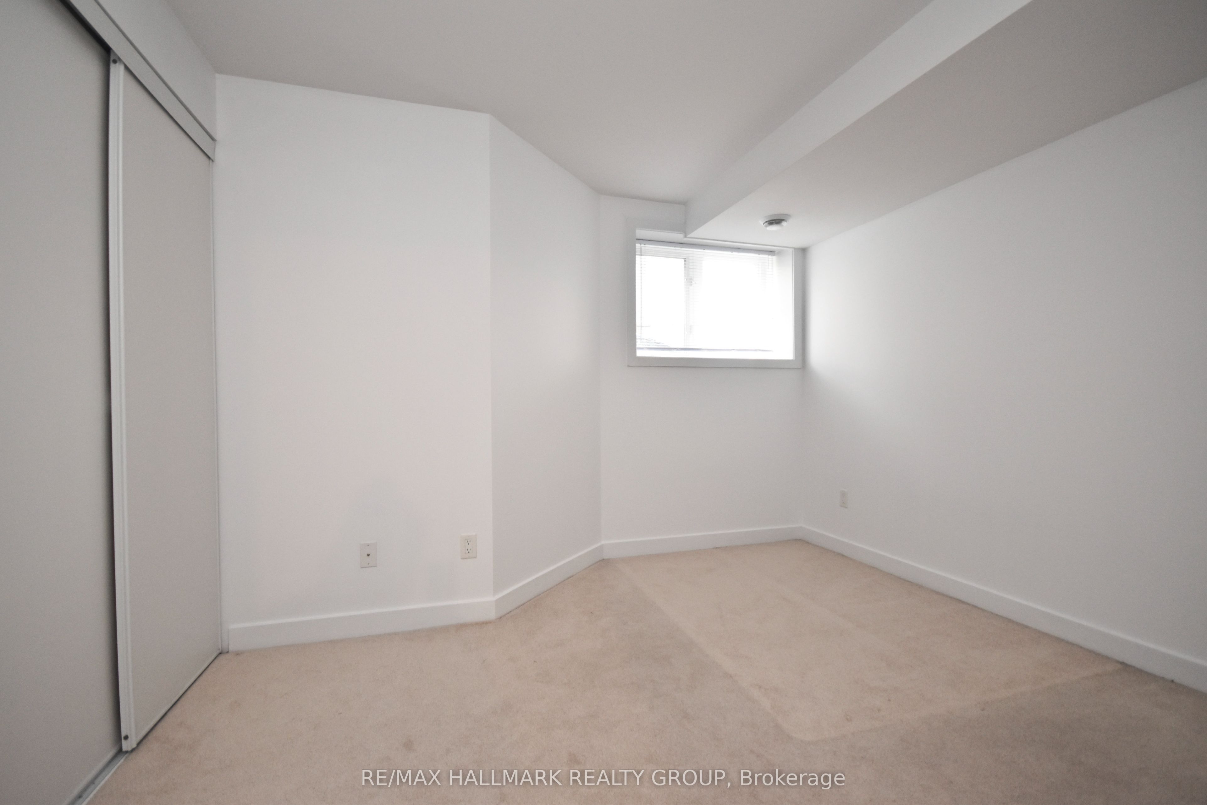 4528 Innes Road D Property Photo 23