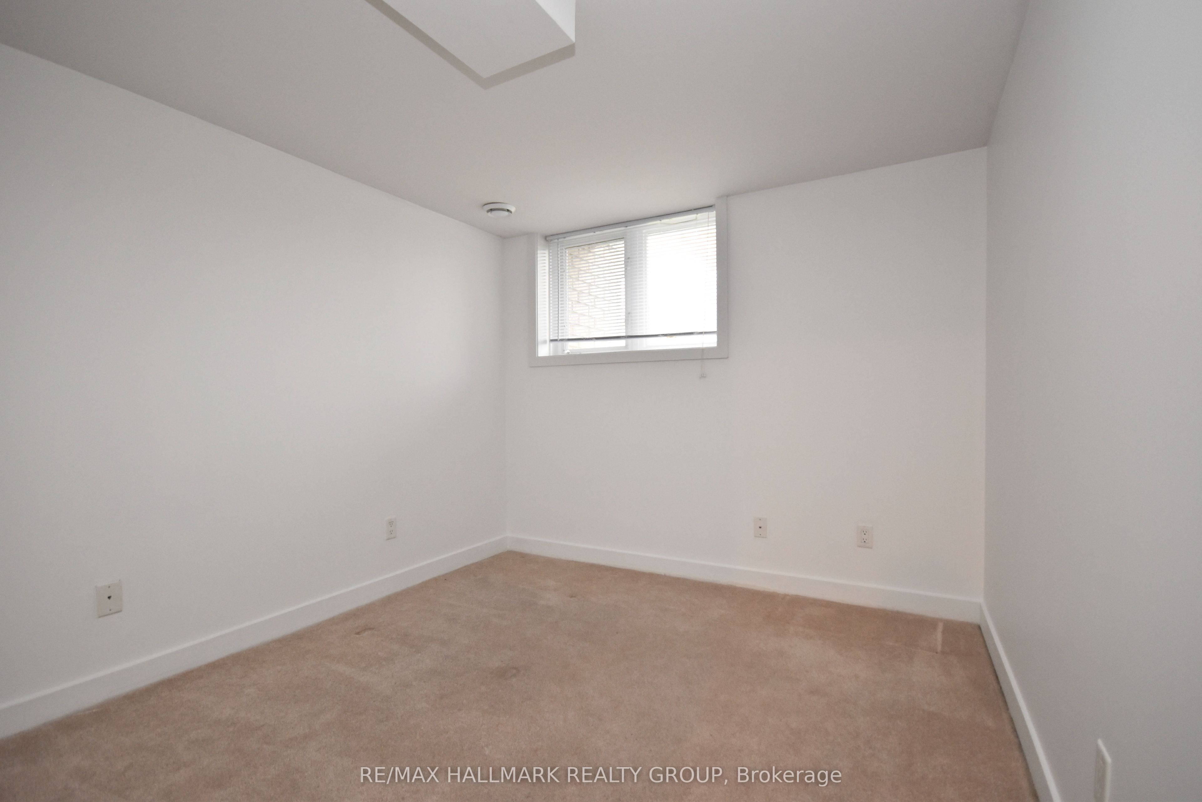 4528 Innes Road D Property Photo 25