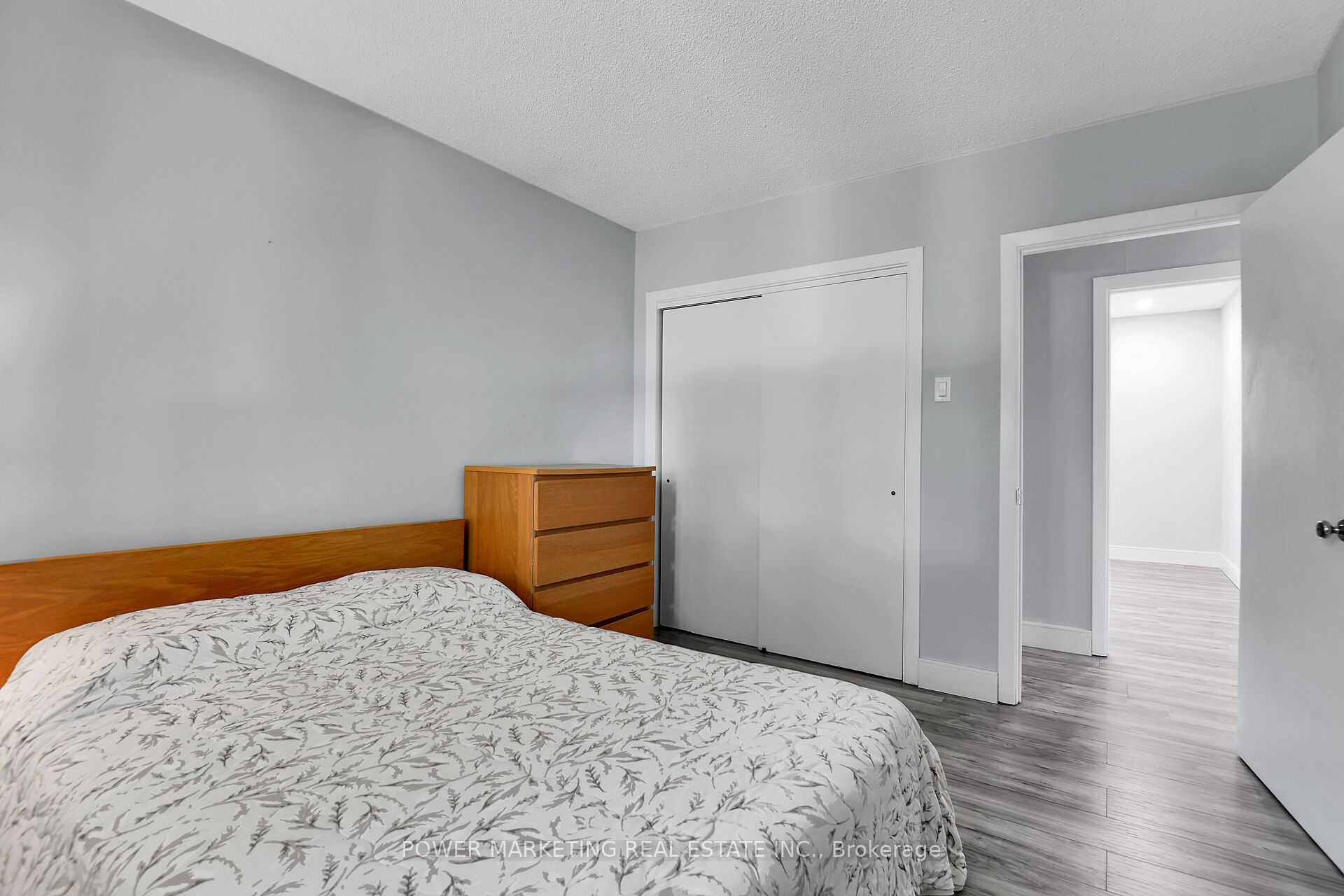 35 Tauvette Street Property Photo 19