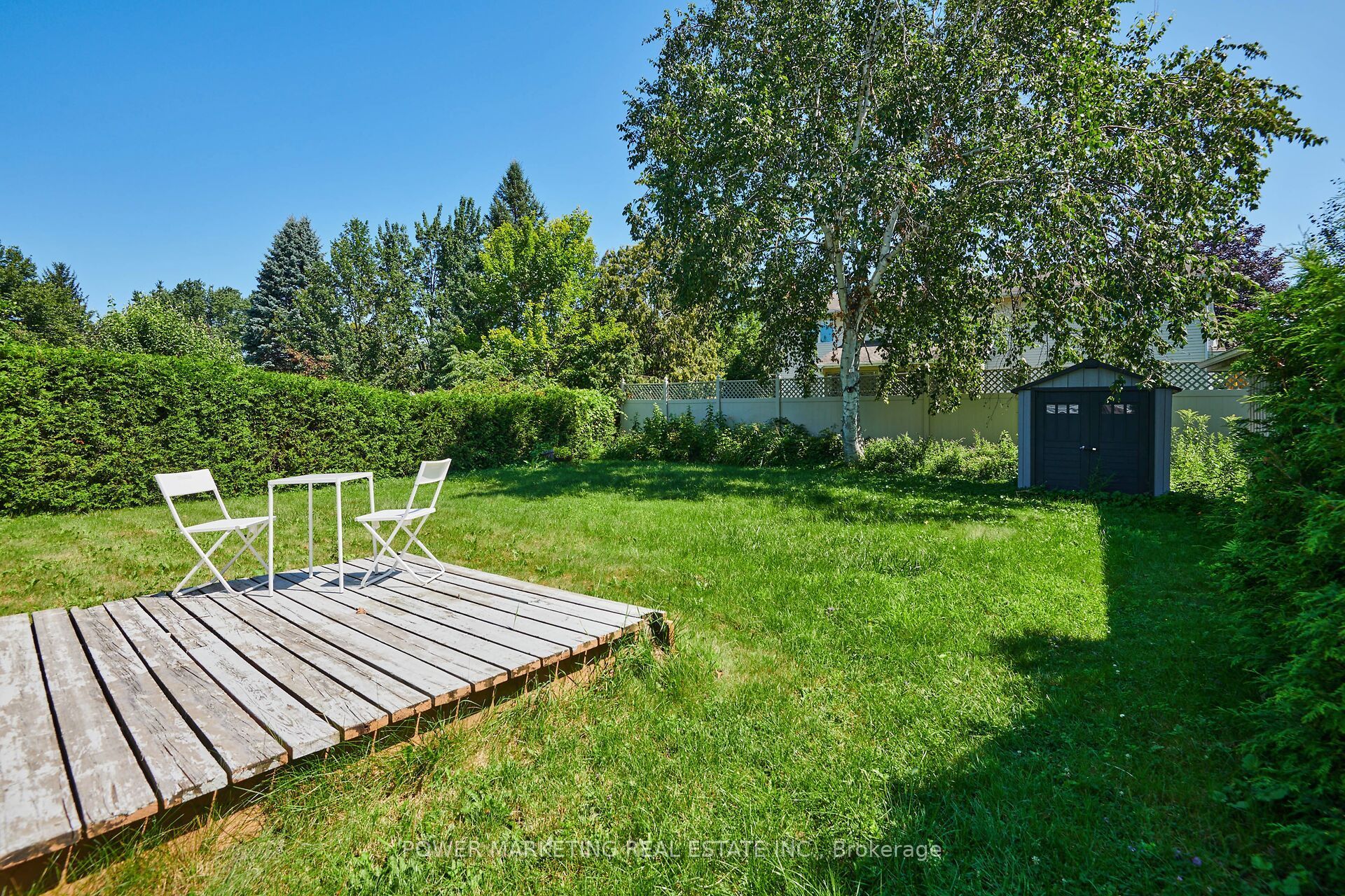 35 Tauvette Street Property Photo 27