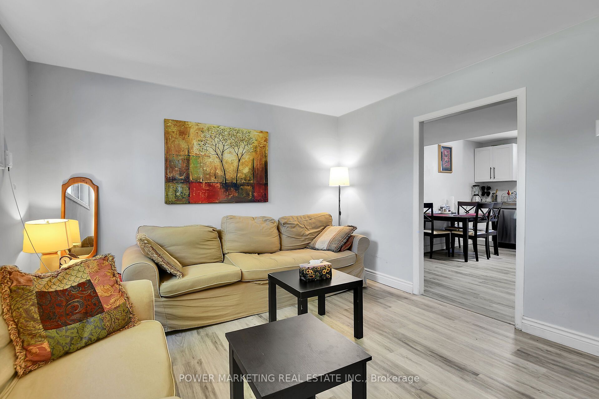 35 Tauvette Street Property Photo 32