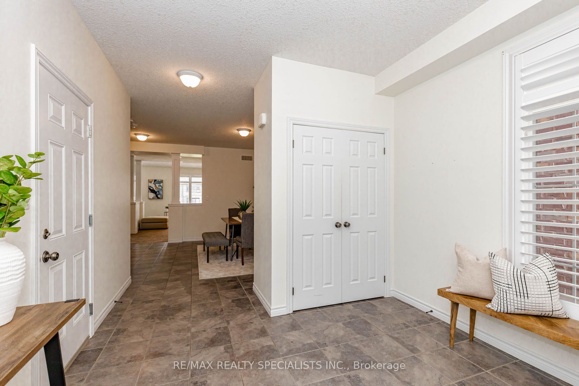 117 Norma Crescent Property Photo 4