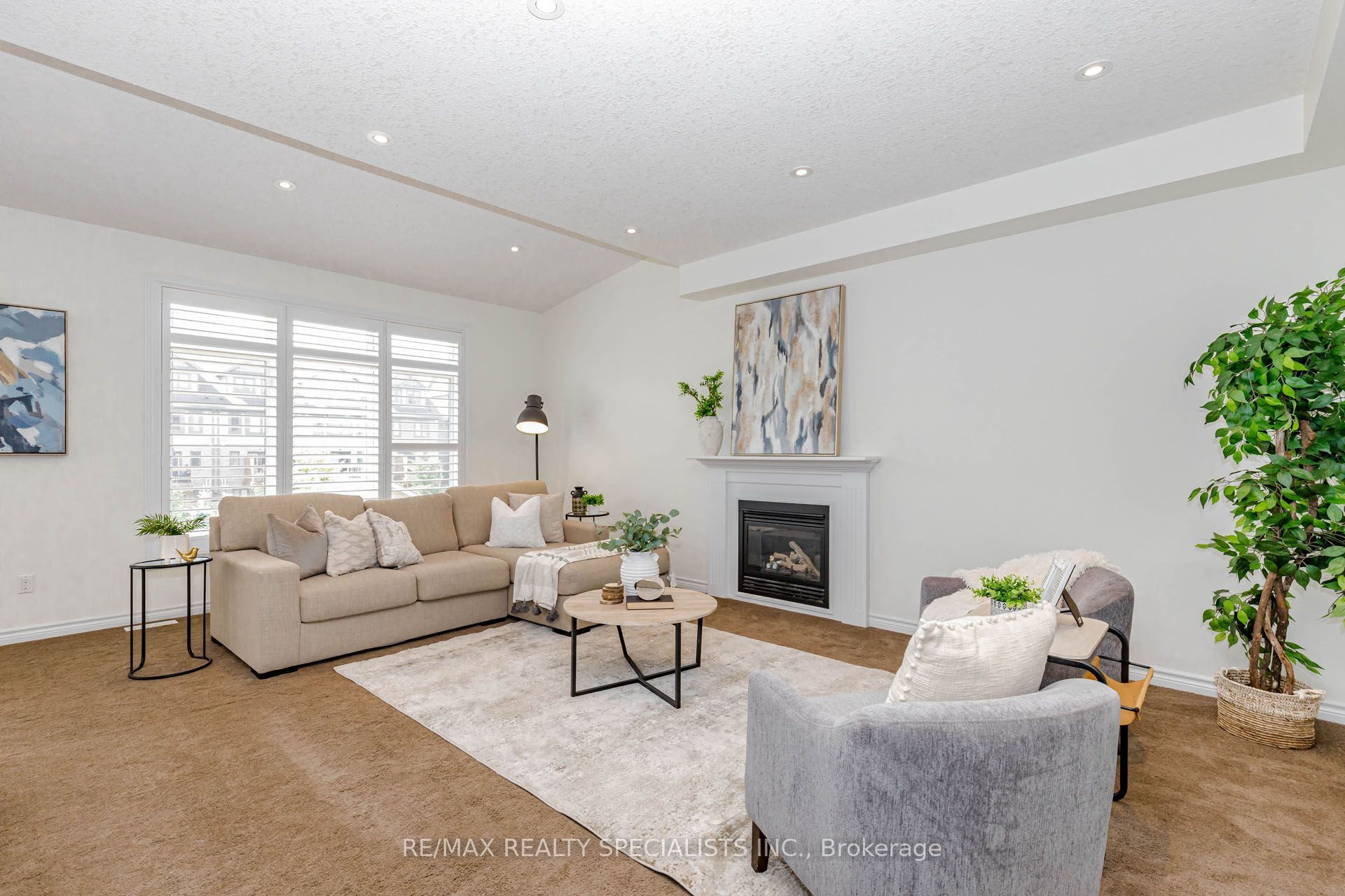 117 Norma Crescent Property Photo 7