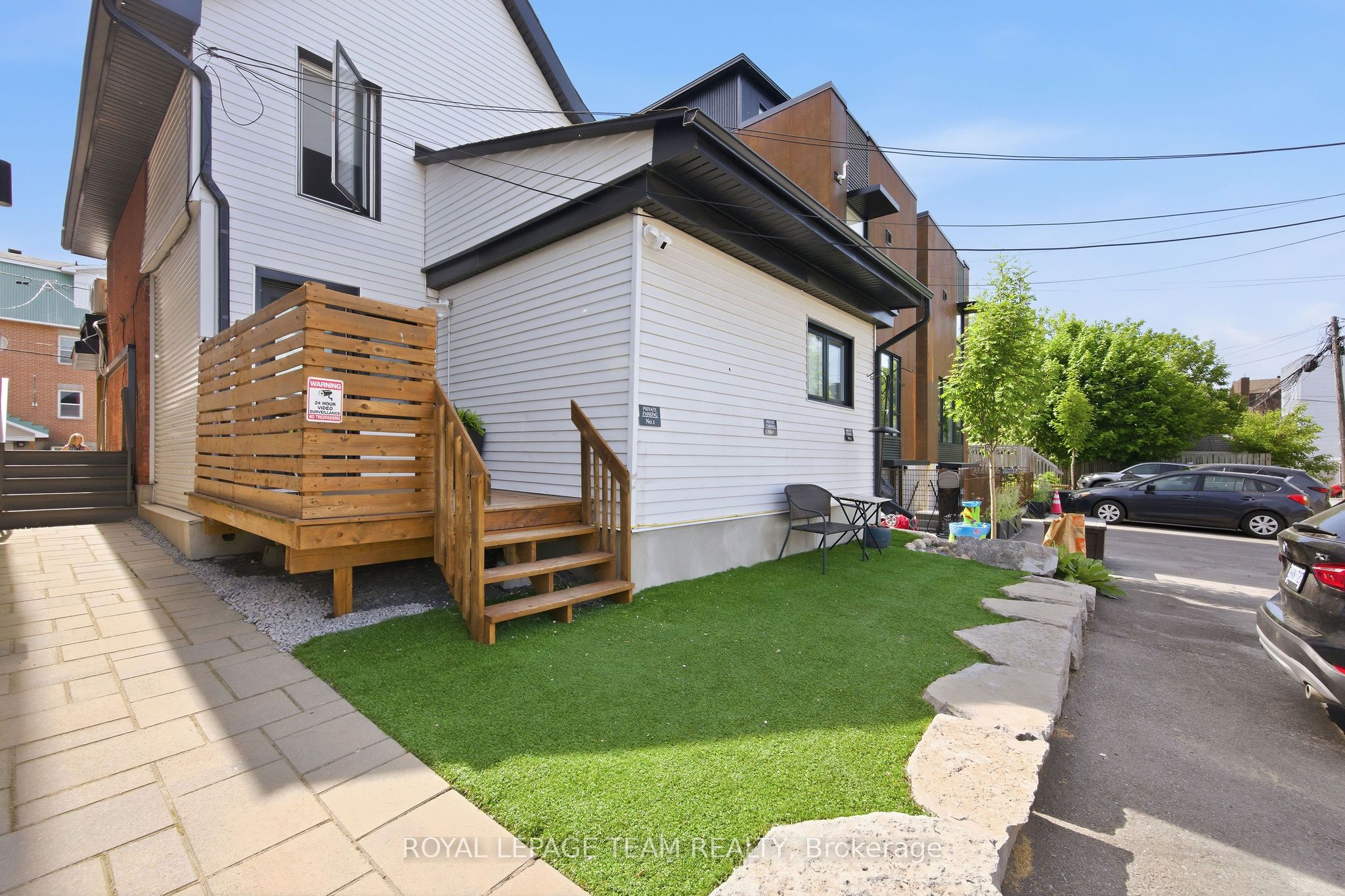 121 Carruthers Avenue Property Photo 21