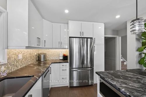 18 Hammond Crescent Property Photo 18