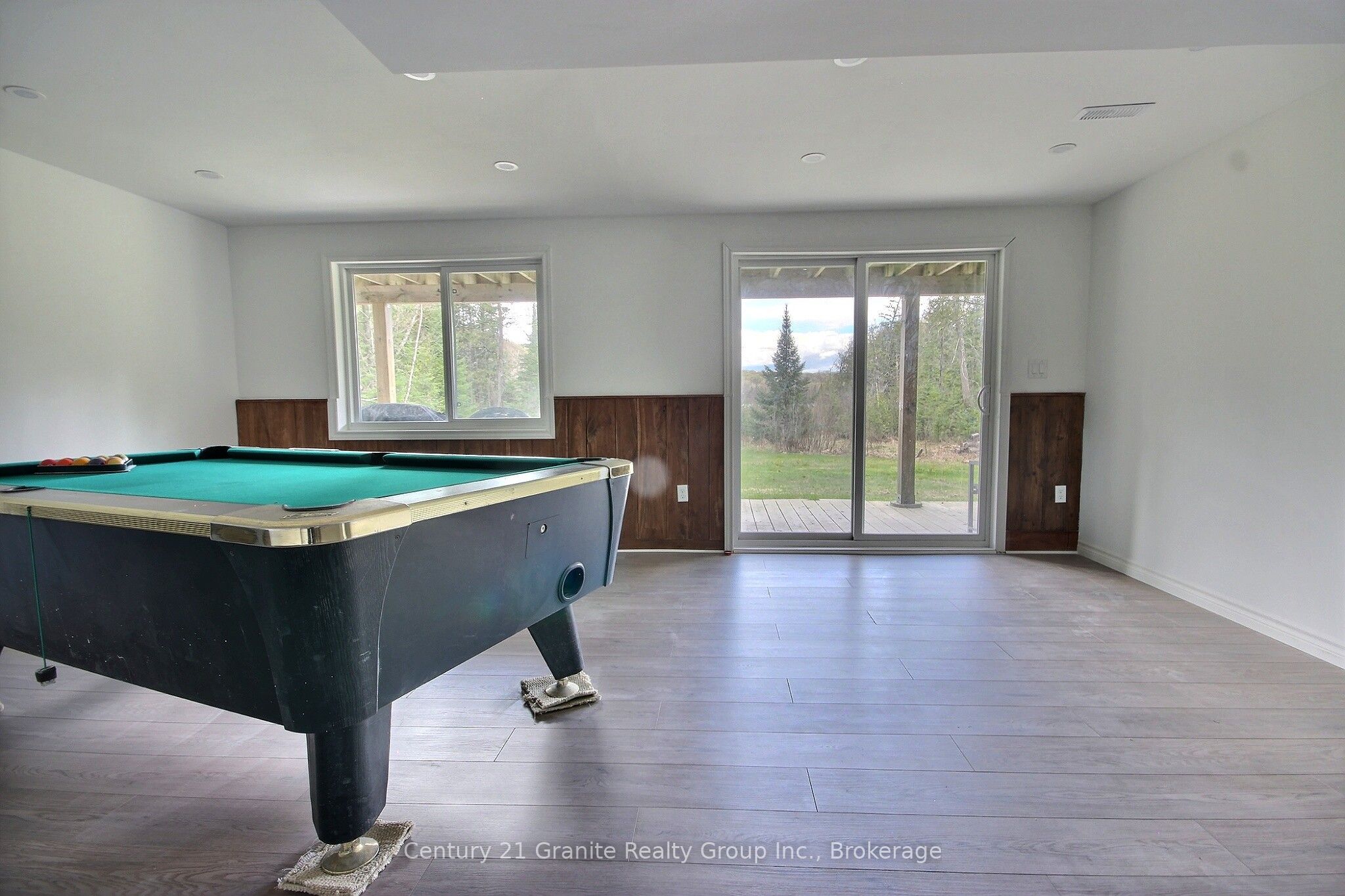 1037 Andek Trail Property Photo 16