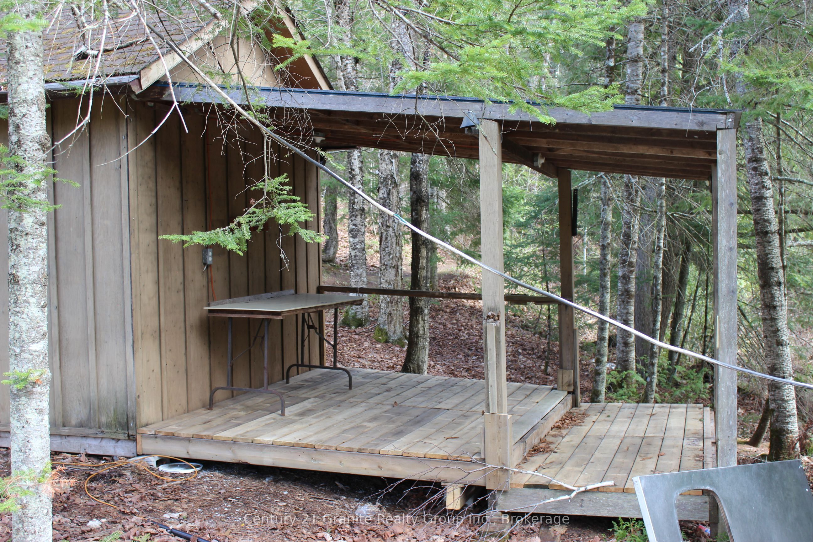 1037 Andek Trail Property Photo 22