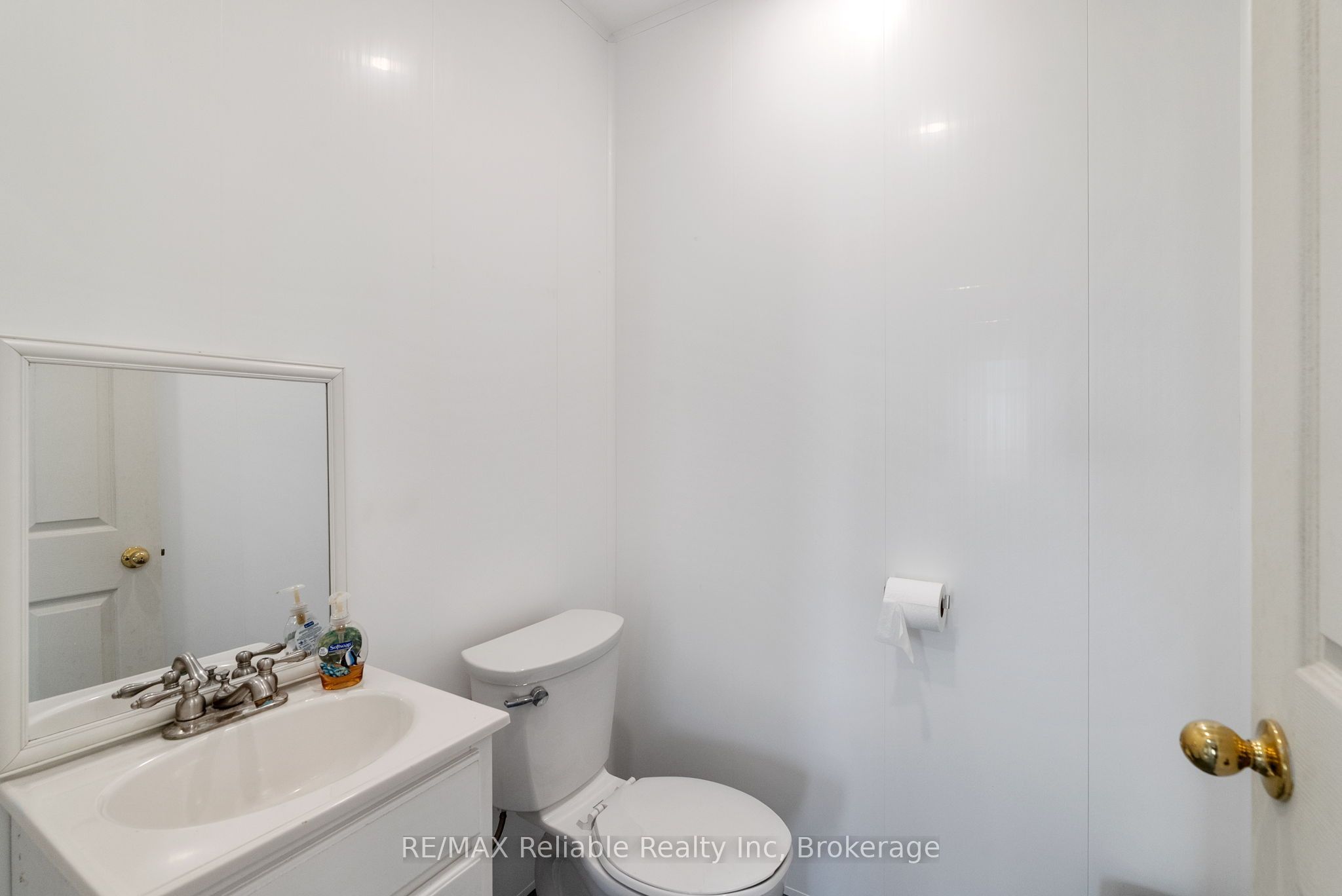43804 Hydro Line Road Property Photo 35