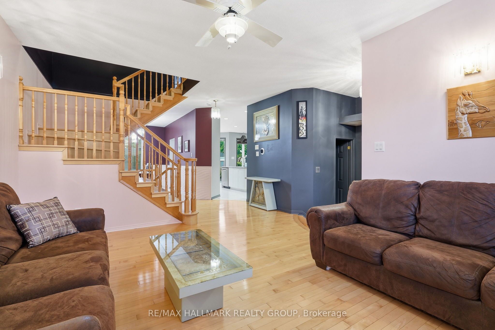 563 Evangeline Street Property Photo 9