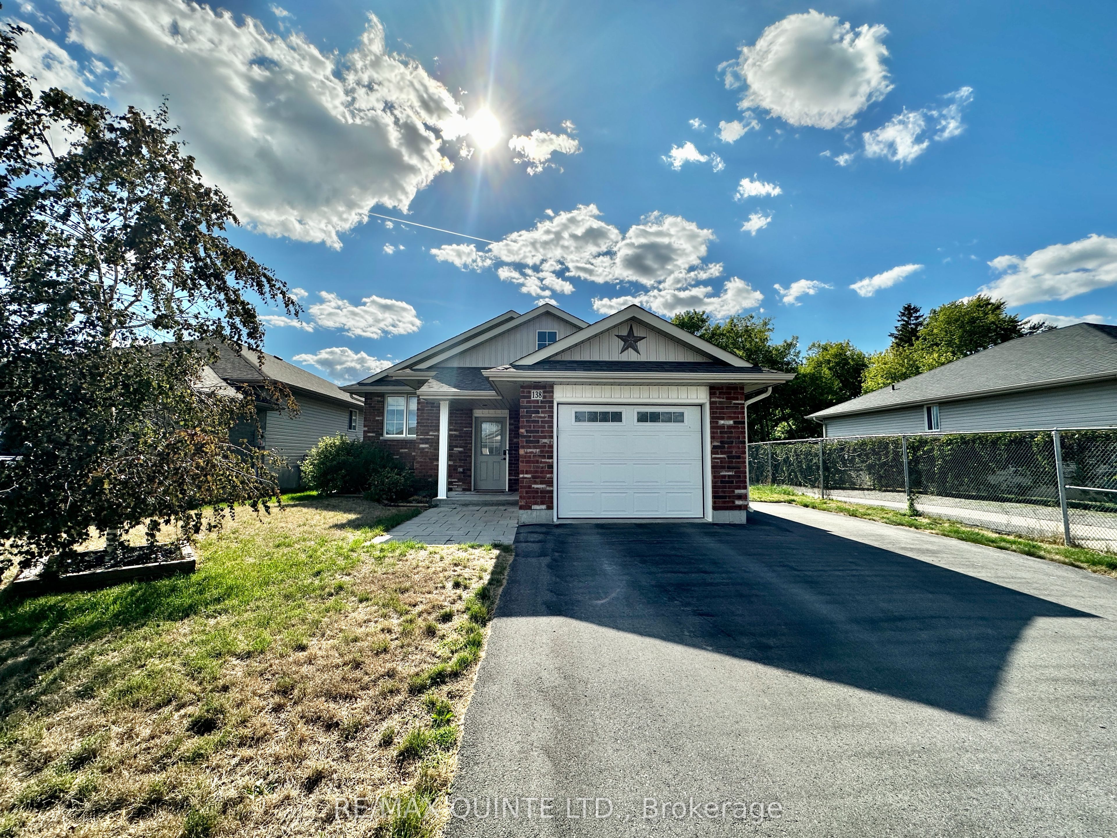 138 Greenhill Lane Property Photo 1