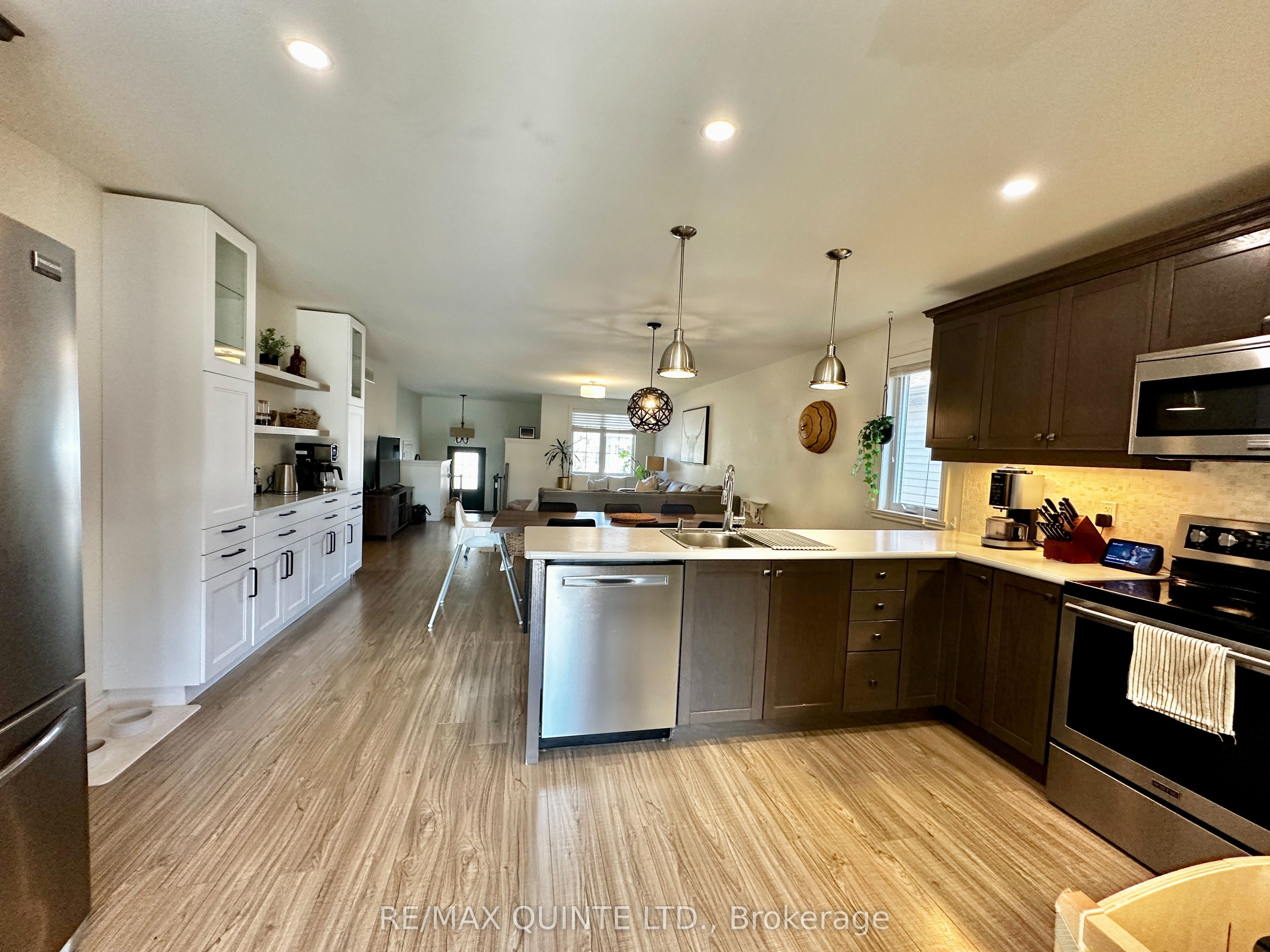 138 Greenhill Lane Property Photo 8