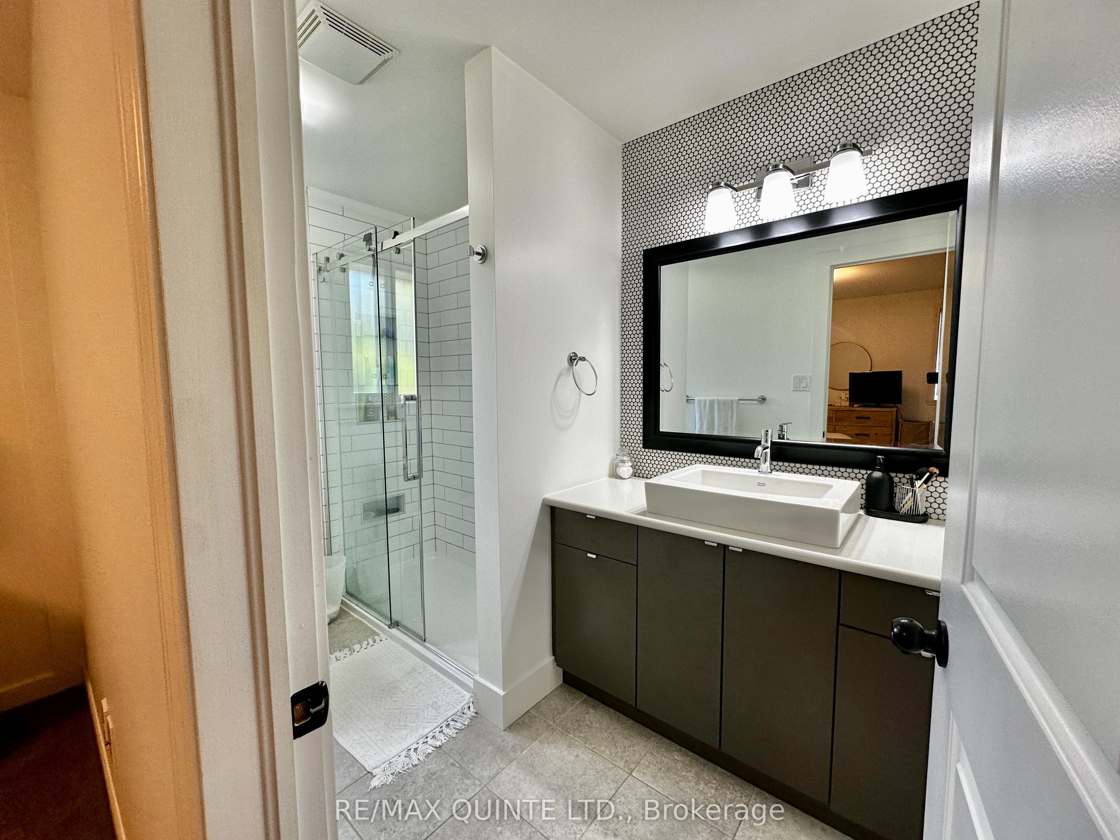 138 Greenhill Lane Property Photo 14