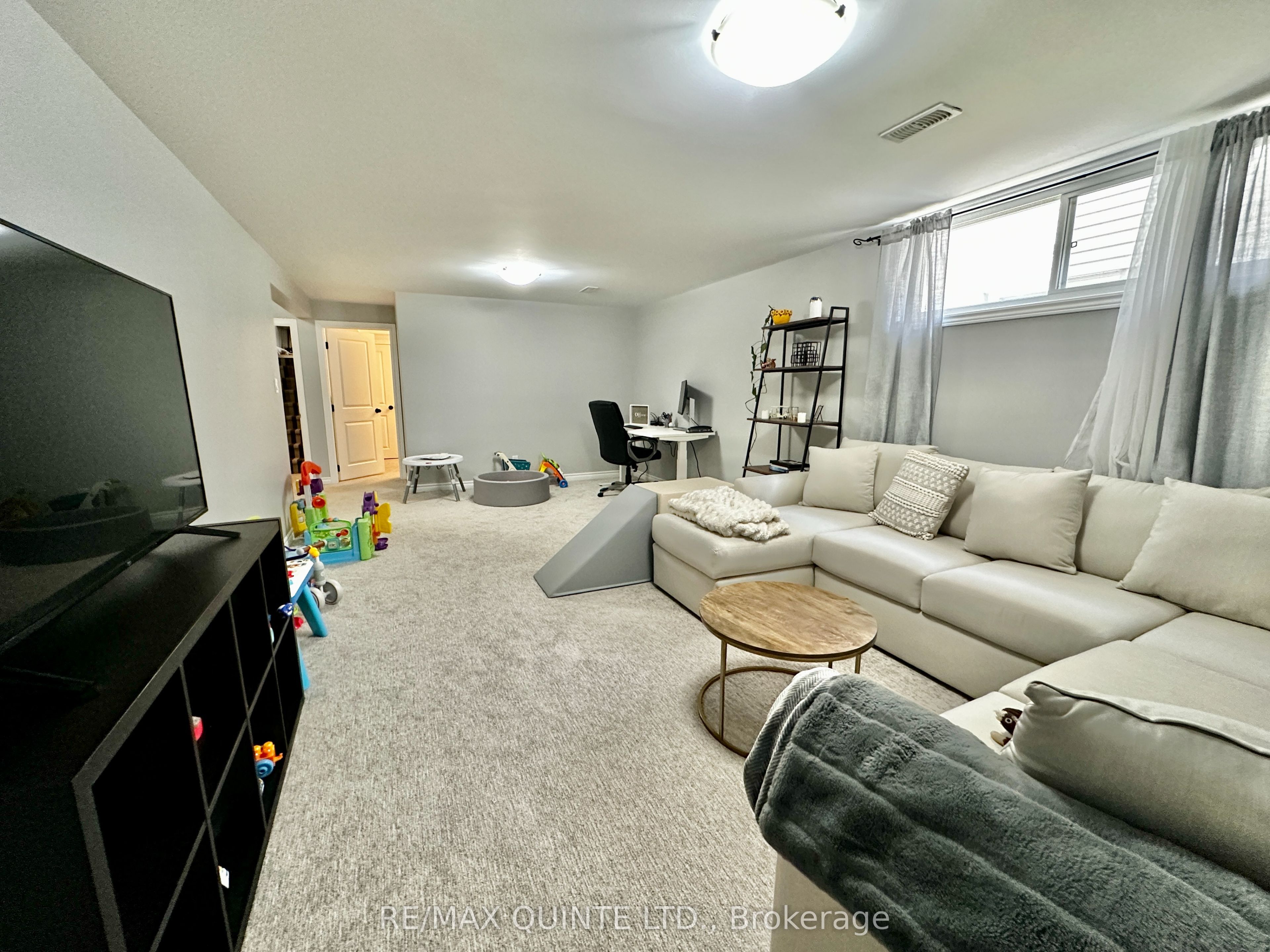 138 Greenhill Lane Property Photo 23