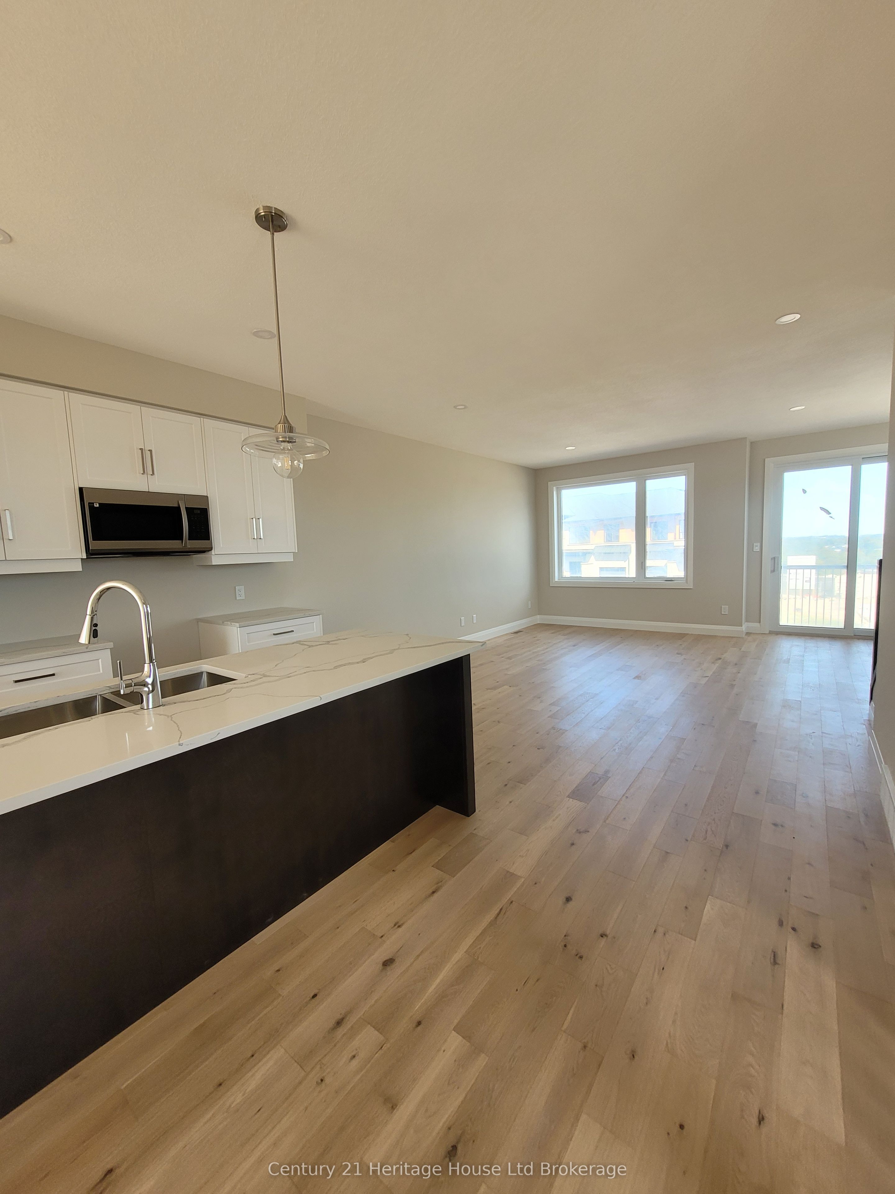 310 Kading Crescent Property Photo 11