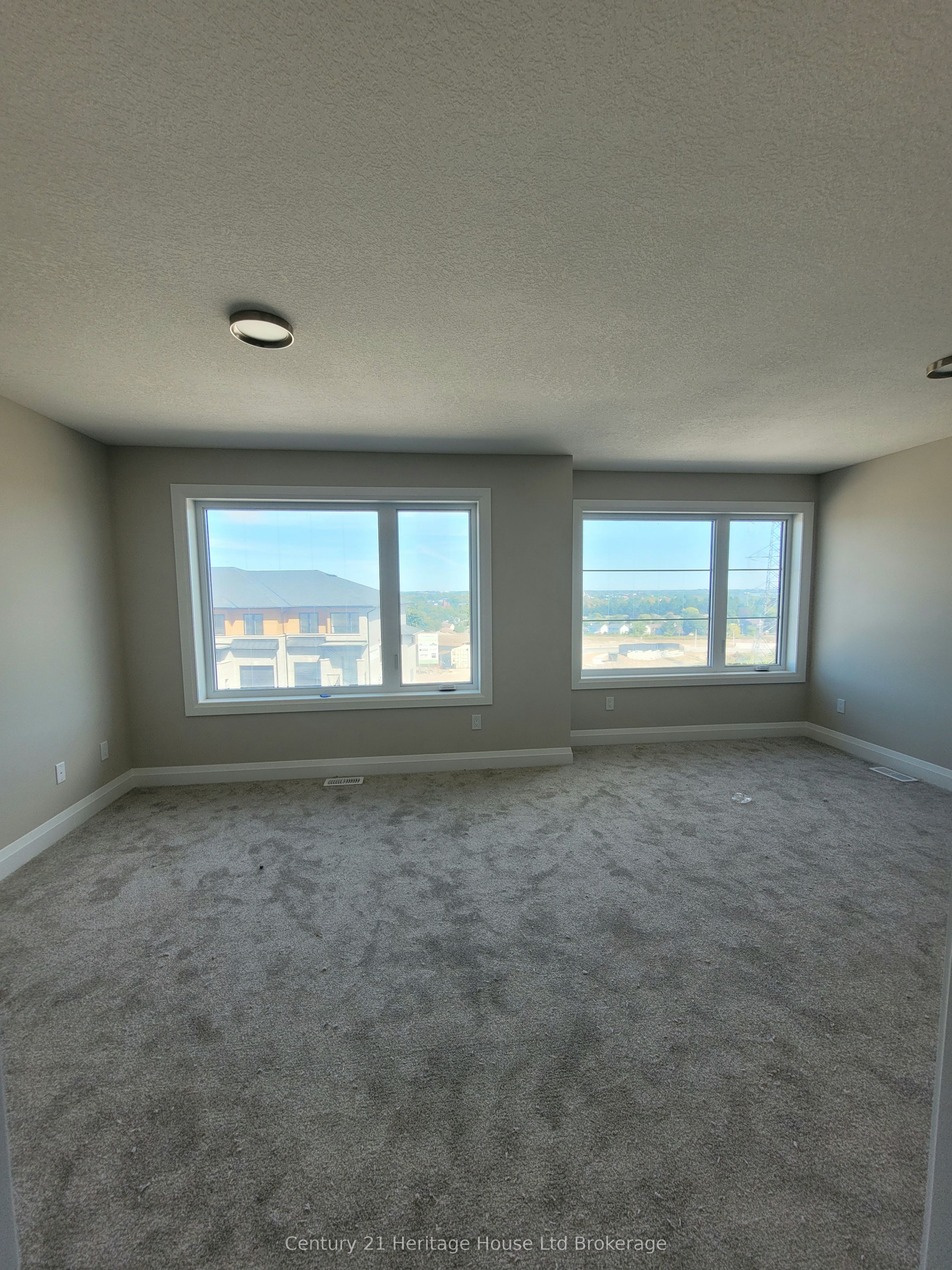 310 Kading Crescent Property Photo 15