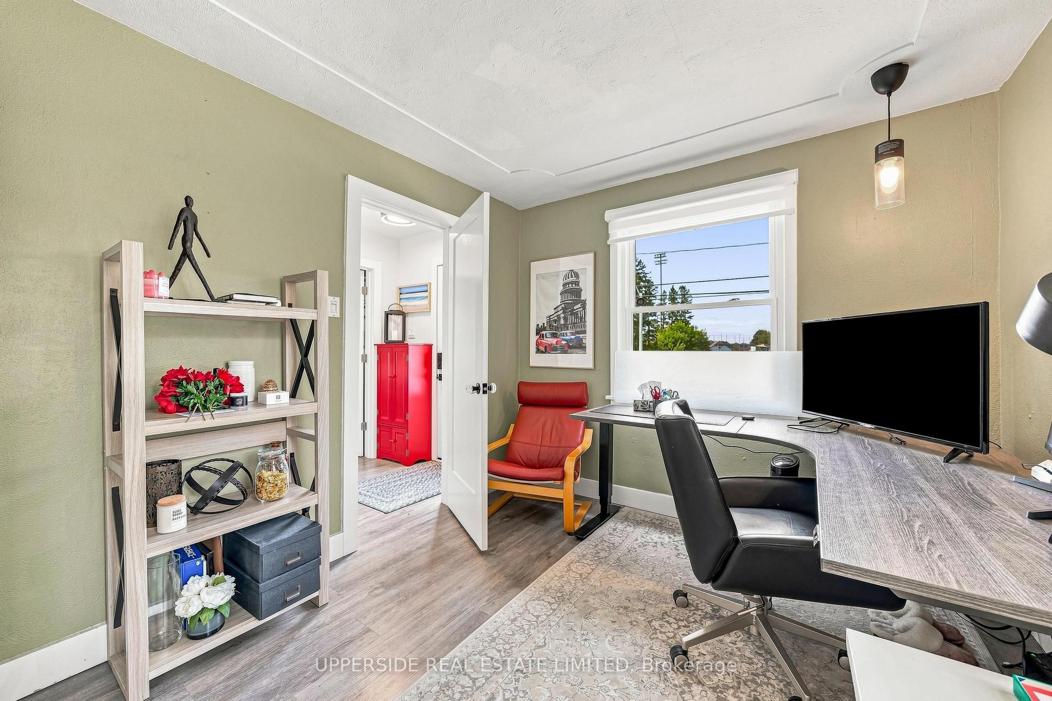257 Ottawa Street N Property Photo 19