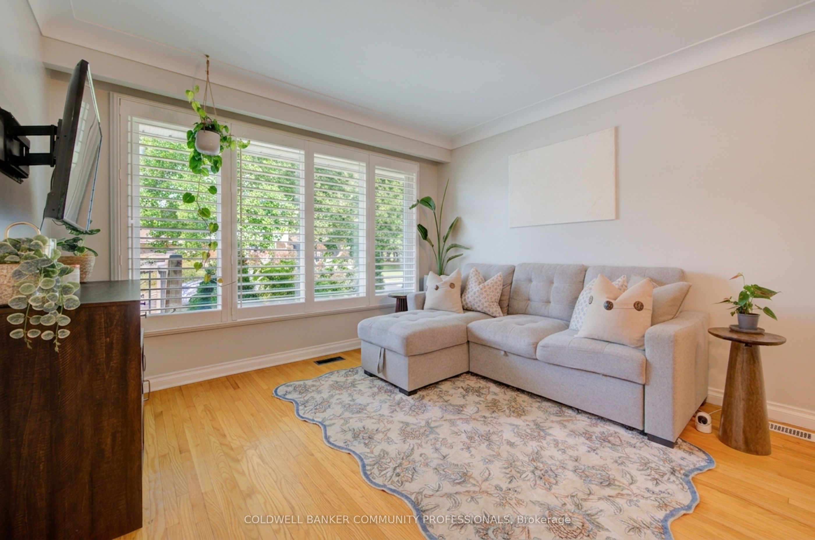 2 Allanton Boulevard Property Photo 5