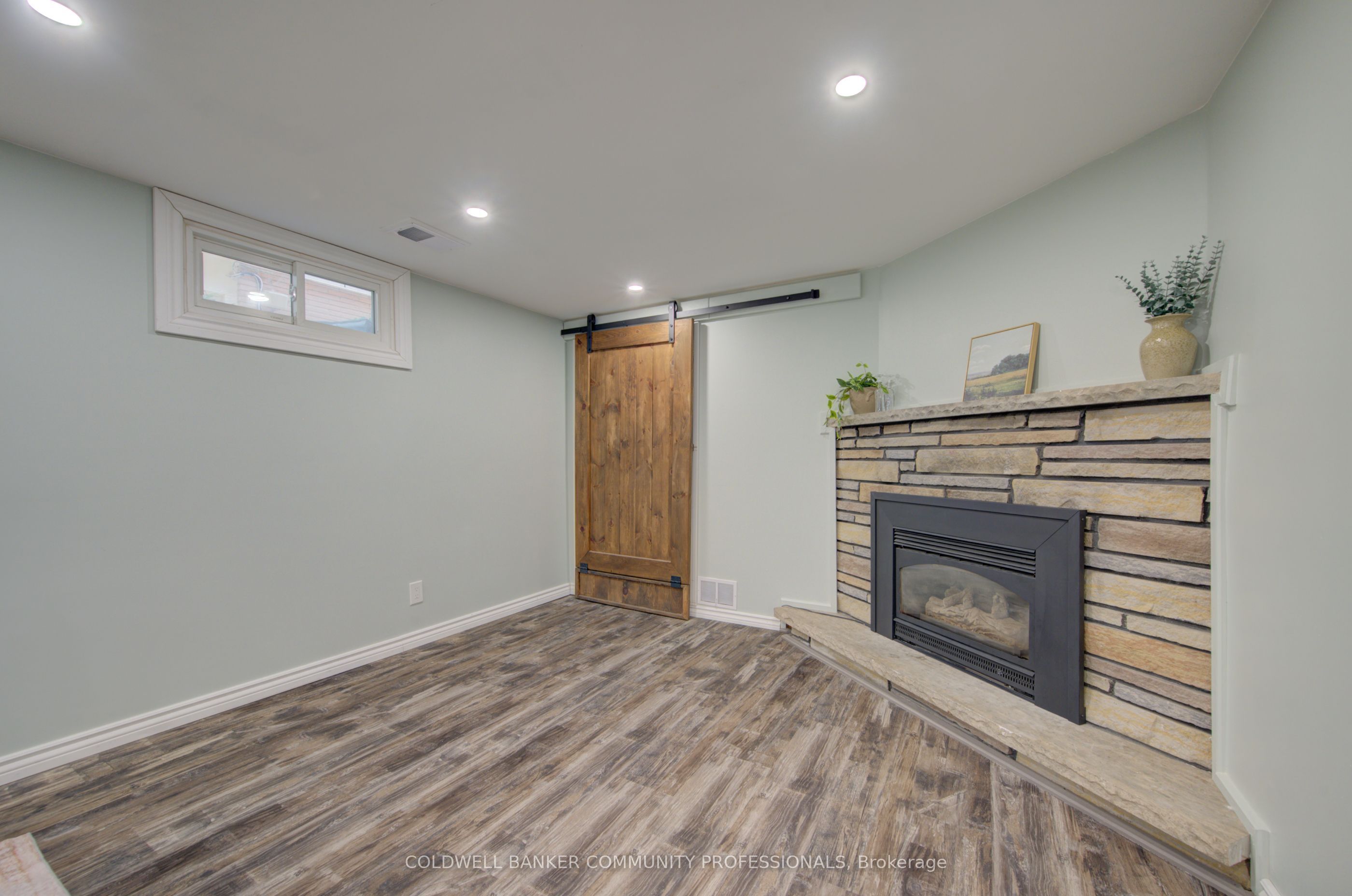 2 Allanton Boulevard Property Photo 25