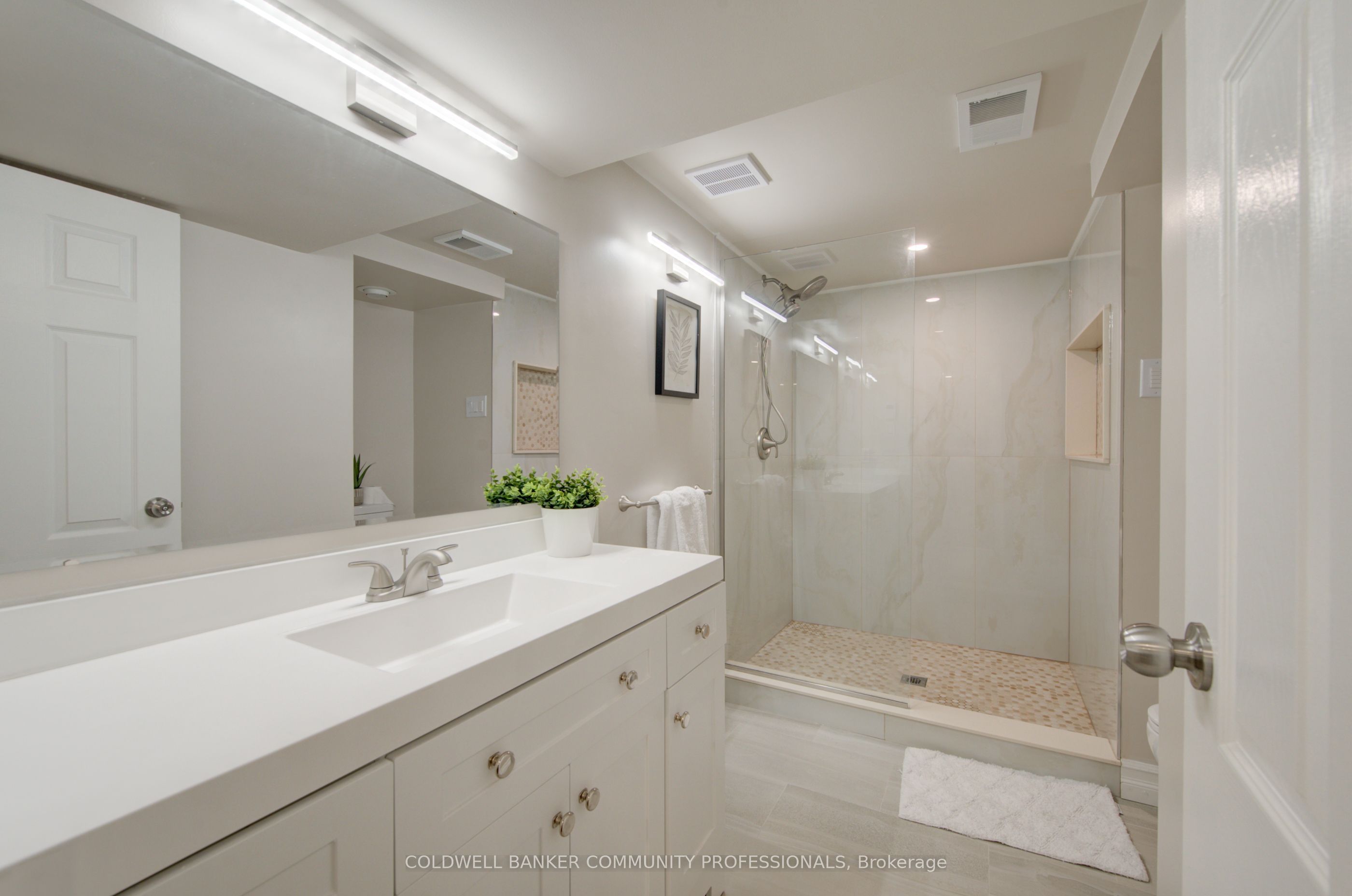 2 Allanton Boulevard Property Photo 27