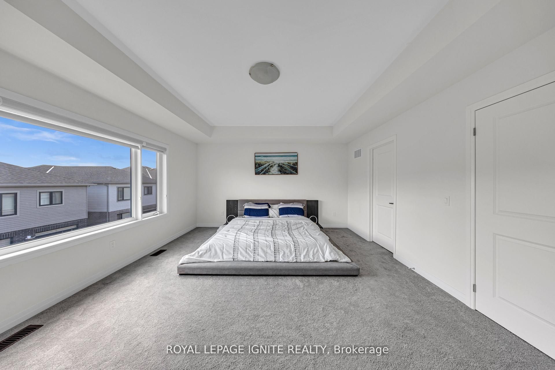 163 Spitfire Drive Property Photo 28