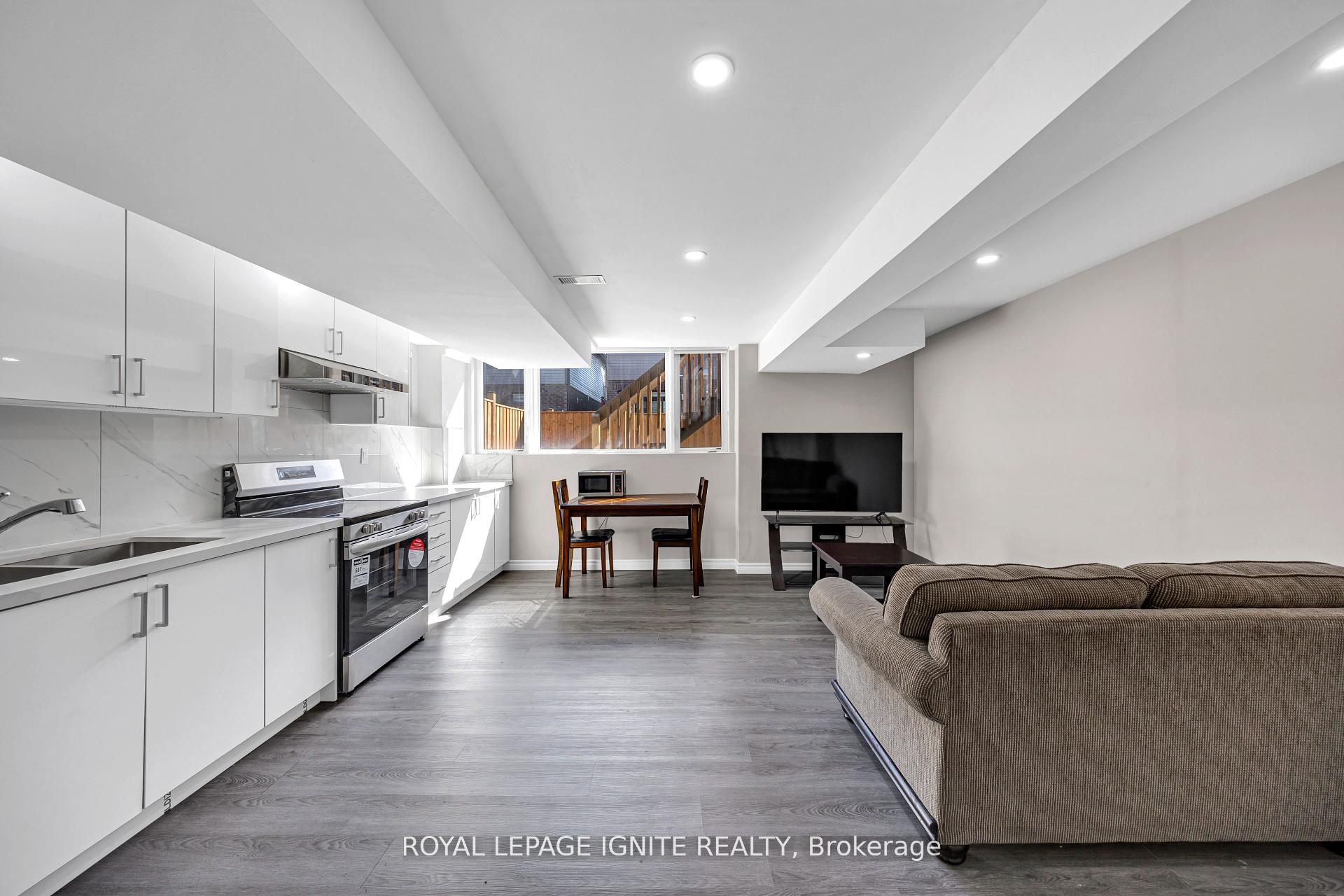 163 Spitfire Drive Property Photo 38