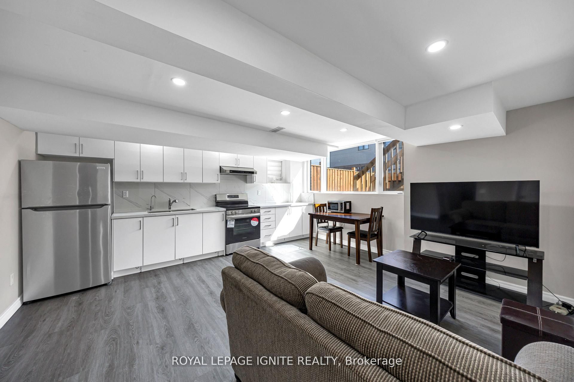 163 Spitfire Drive Property Photo 39