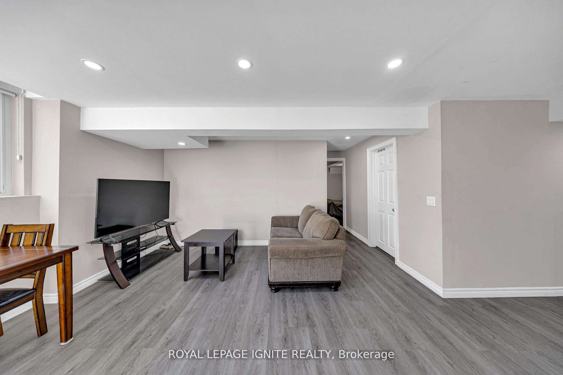 163 Spitfire Drive Property Photo 40