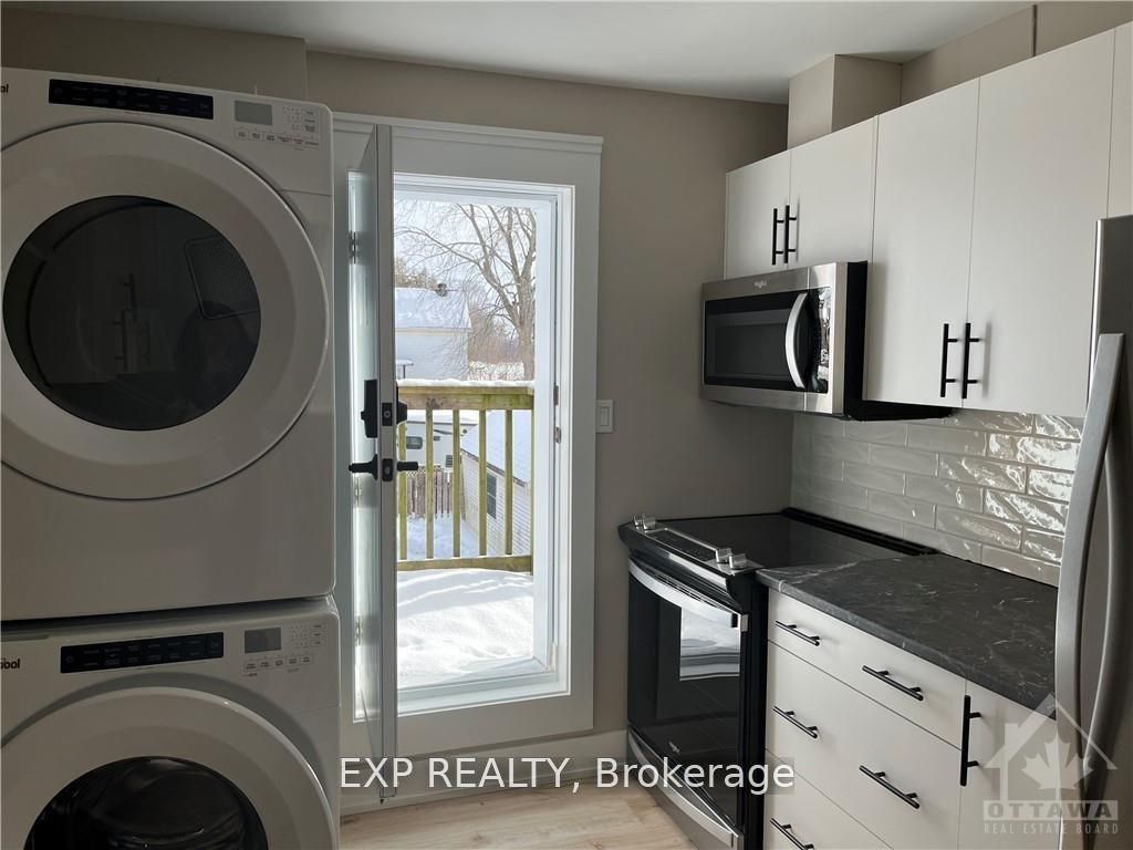 9 Kent Street Property Photo 13