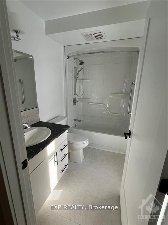 9 Kent Street Property Photo 16