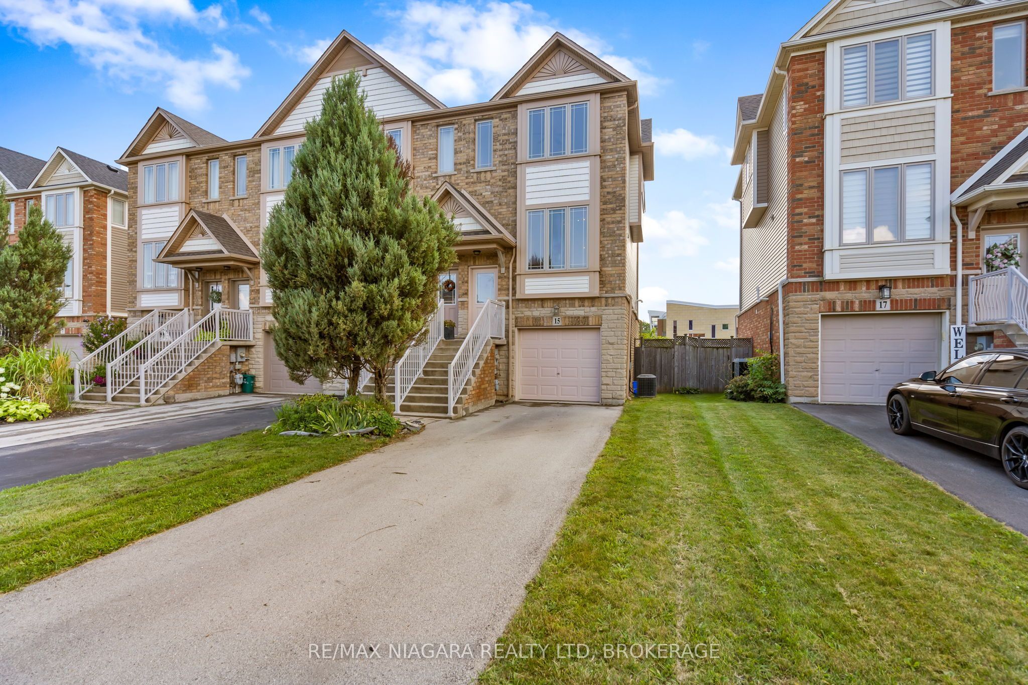 15 Hemlock Way Property Photo 1