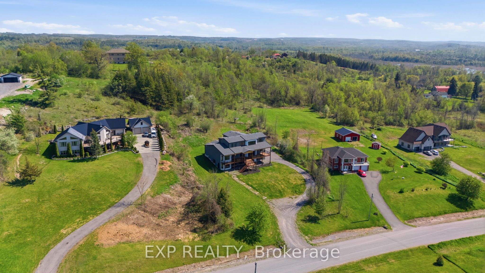 165 Parkview Drive Property Photo 1