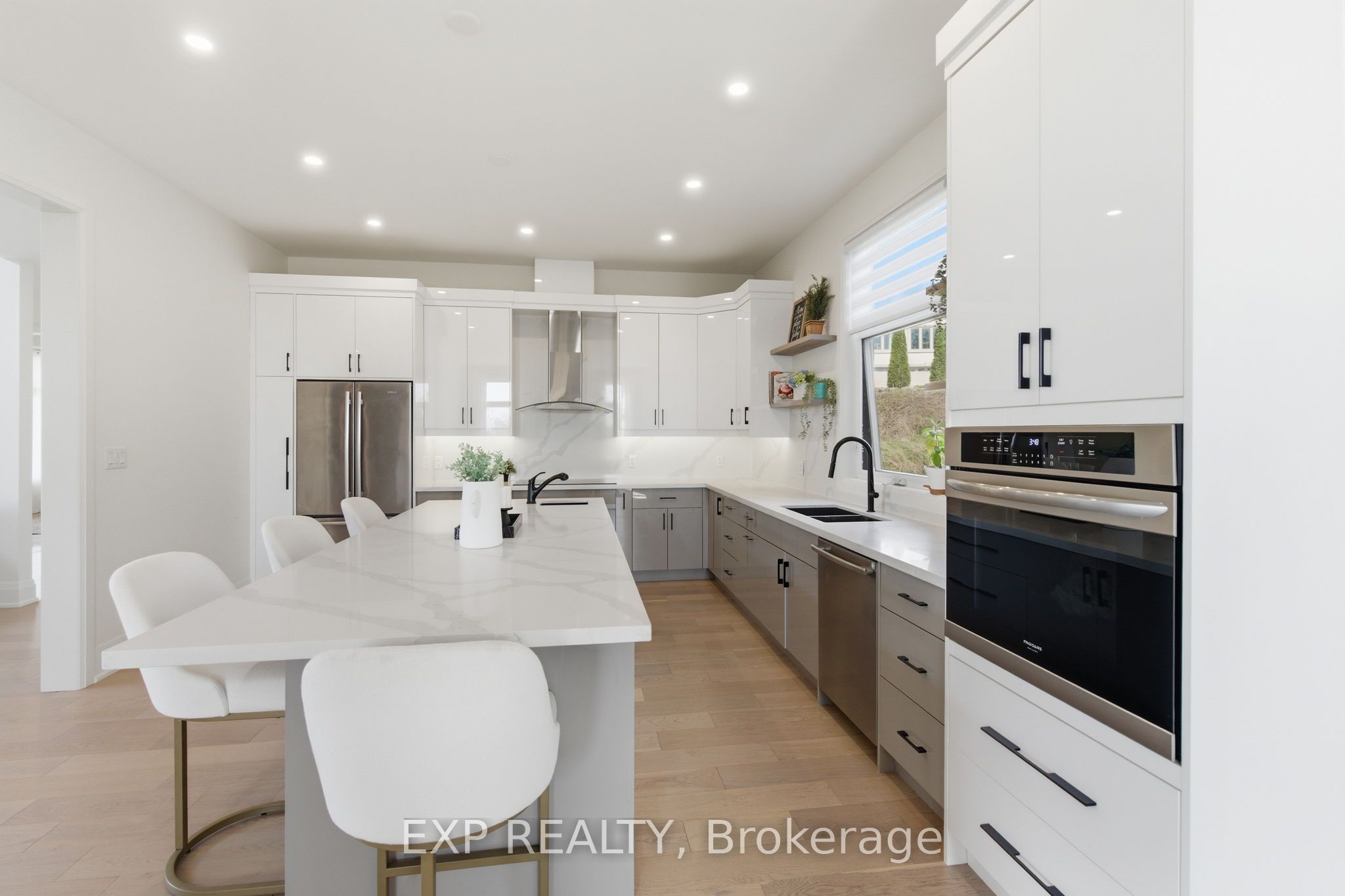 165 Parkview Drive Property Photo 18