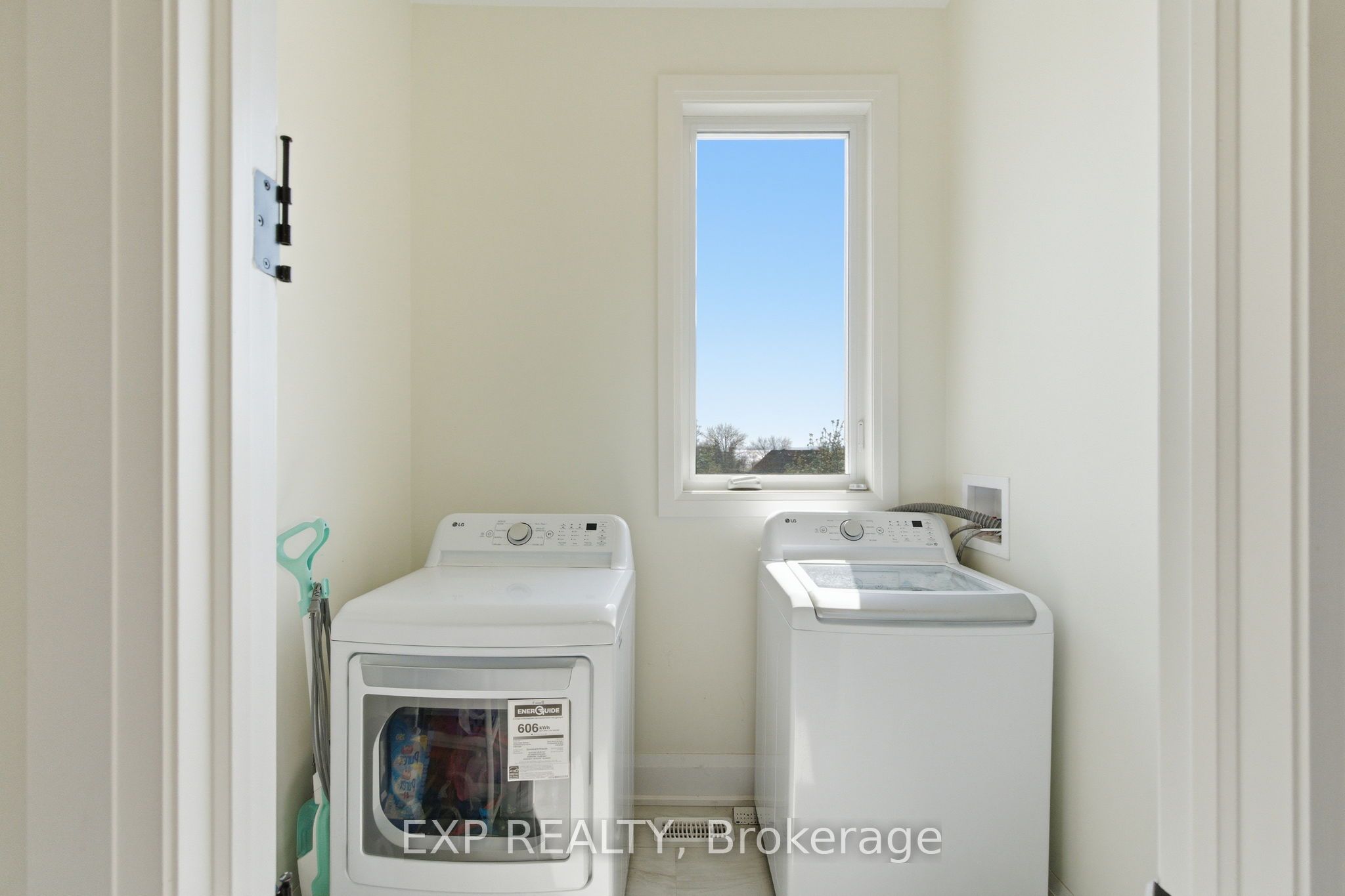 165 Parkview Drive Property Photo 24