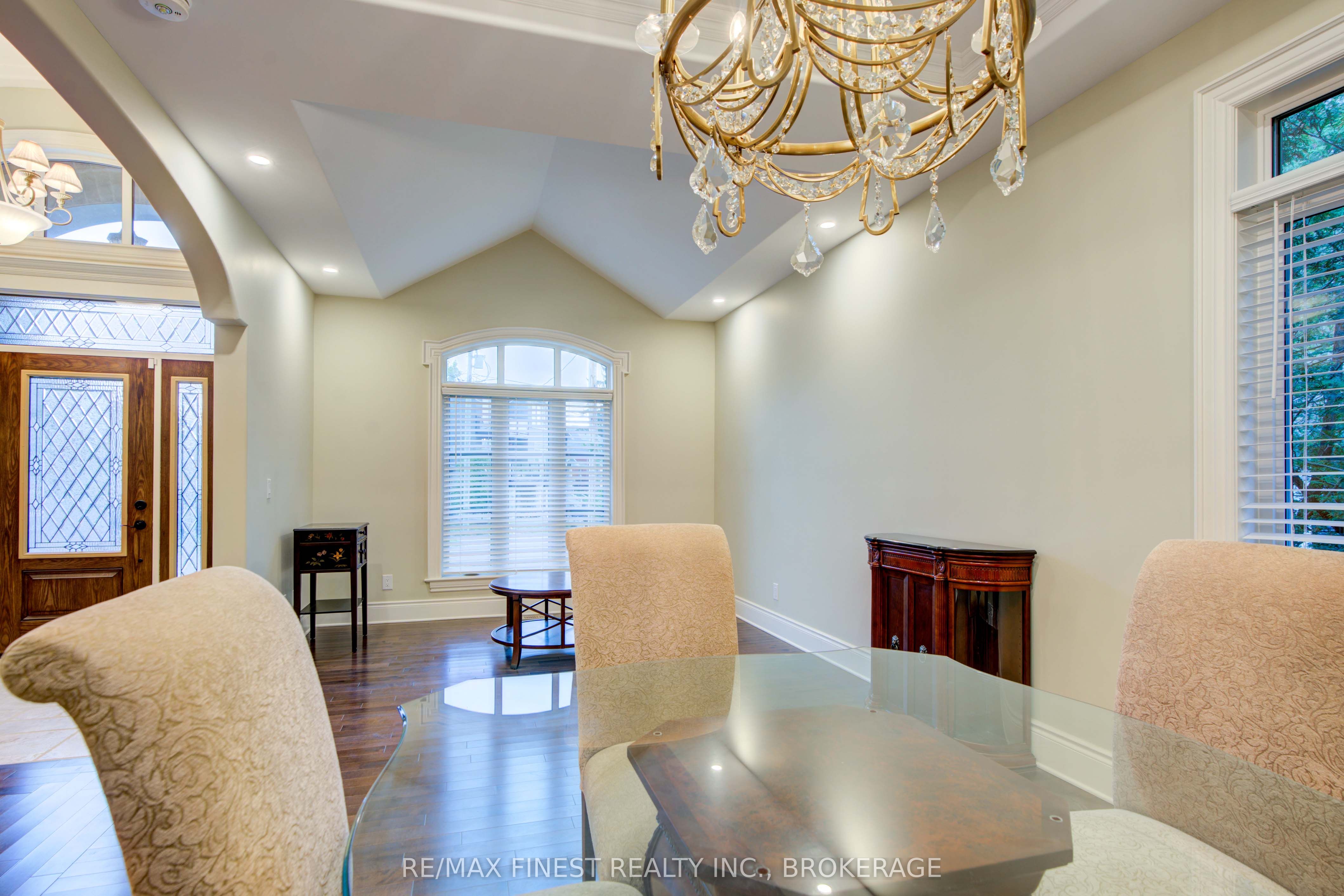 43 Crerar Boulevard Property Photo 7
