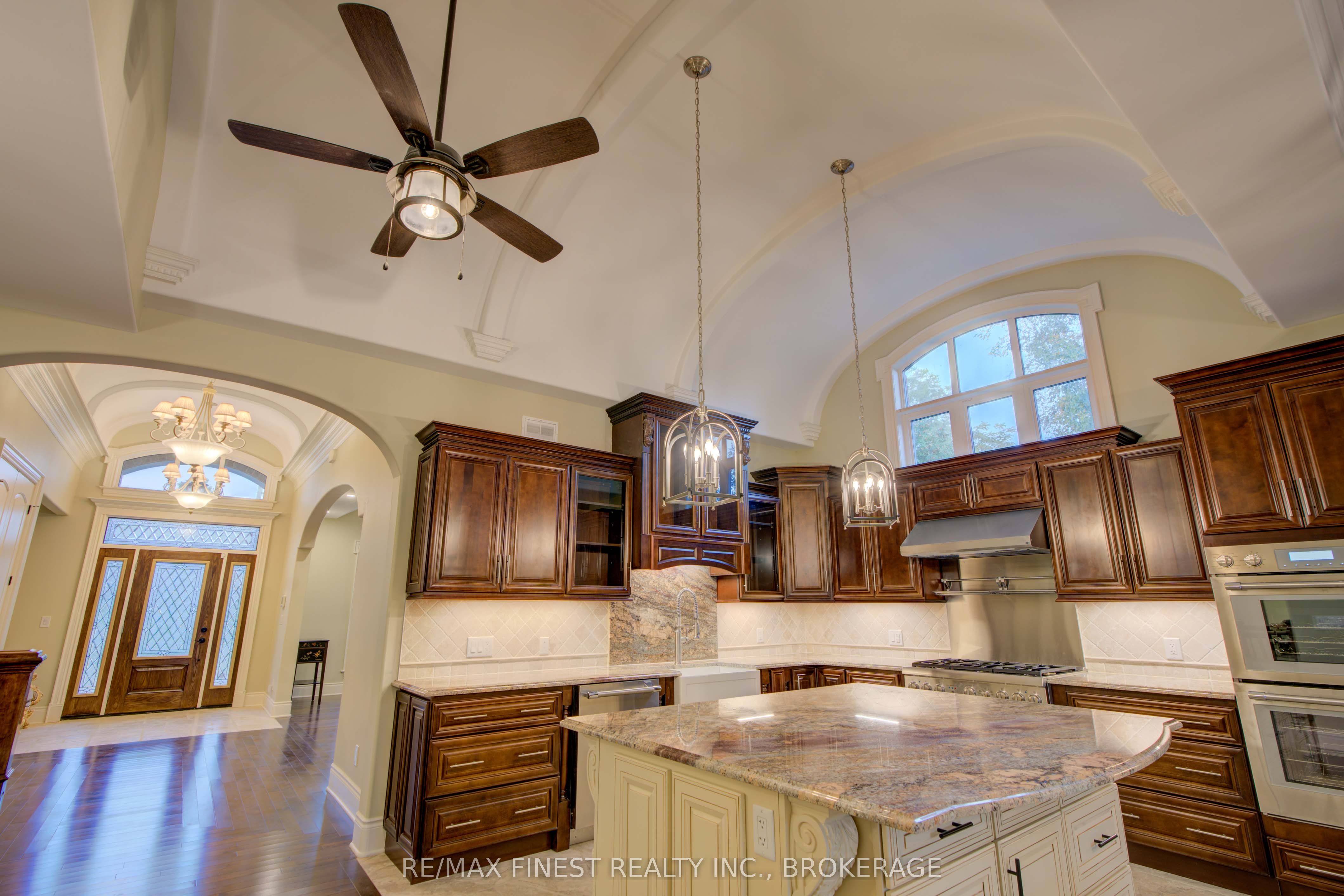43 Crerar Boulevard Property Photo 8