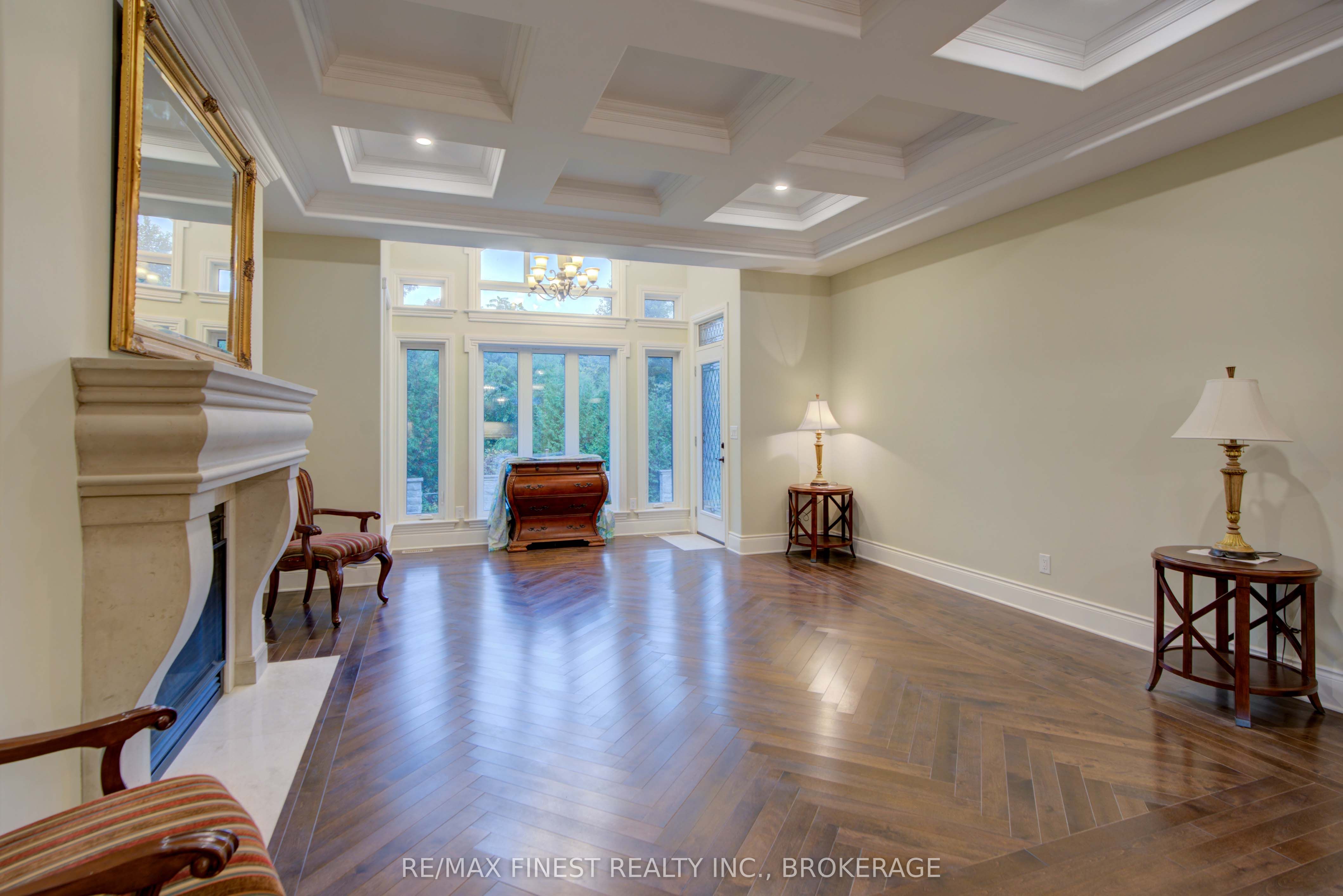 43 Crerar Boulevard Property Photo 15