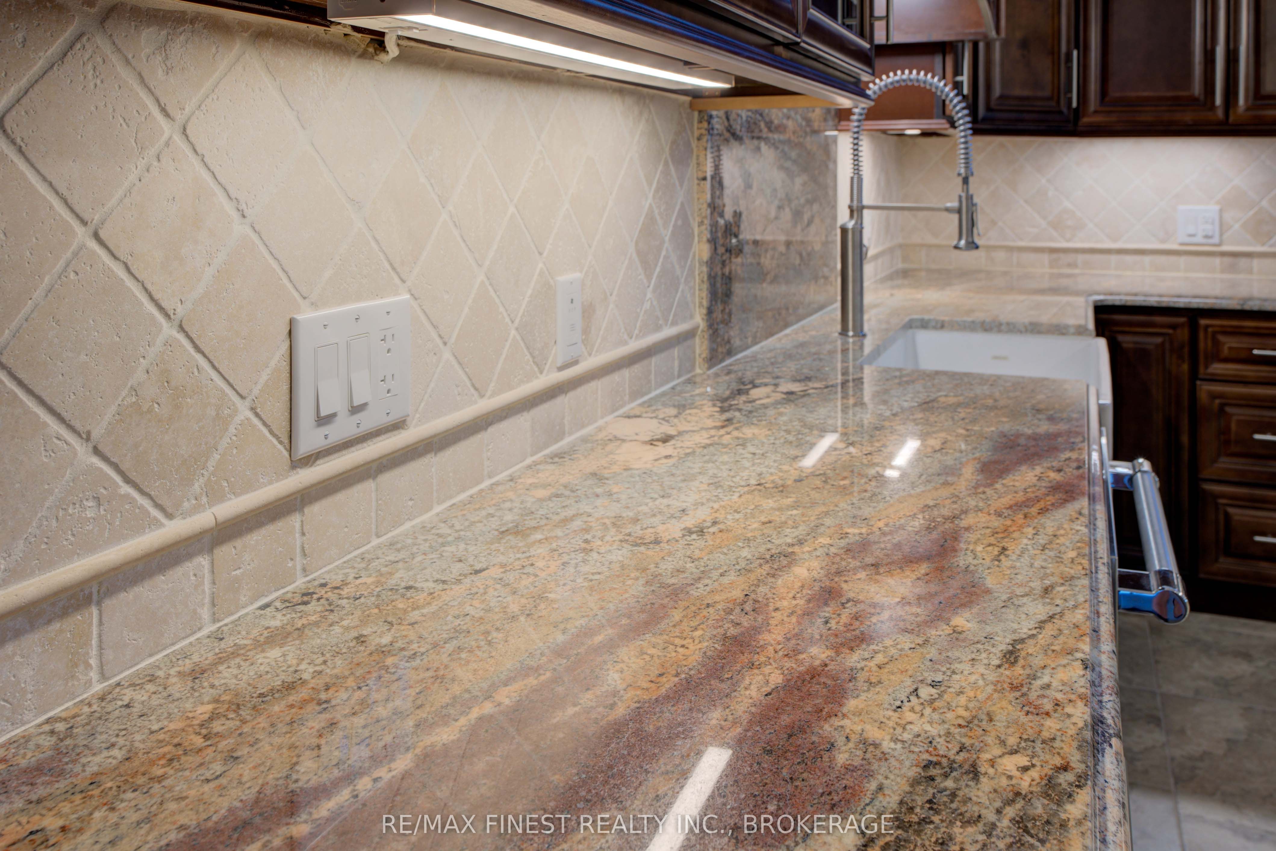 43 Crerar Boulevard Property Photo 18