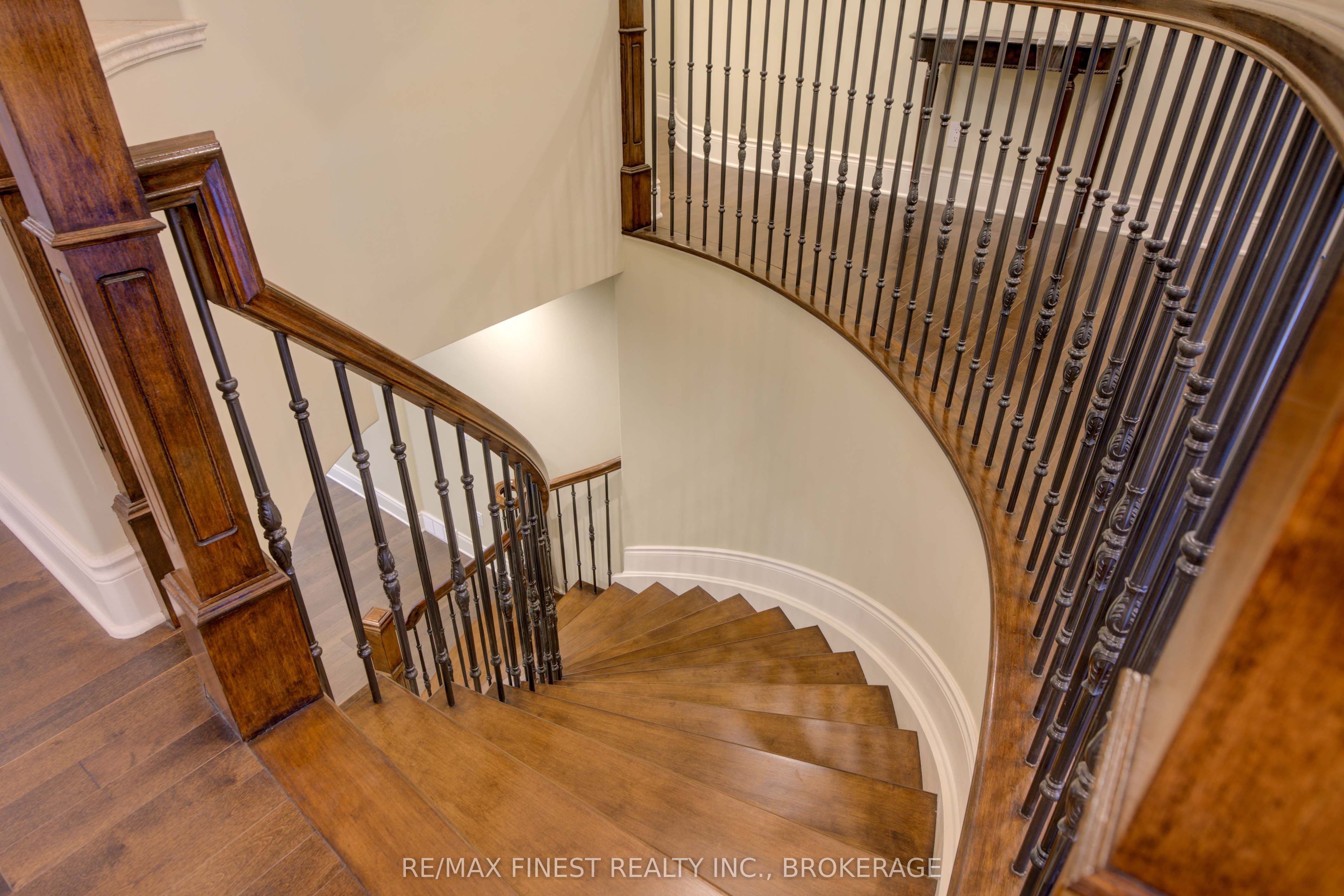 43 Crerar Boulevard Property Photo 20