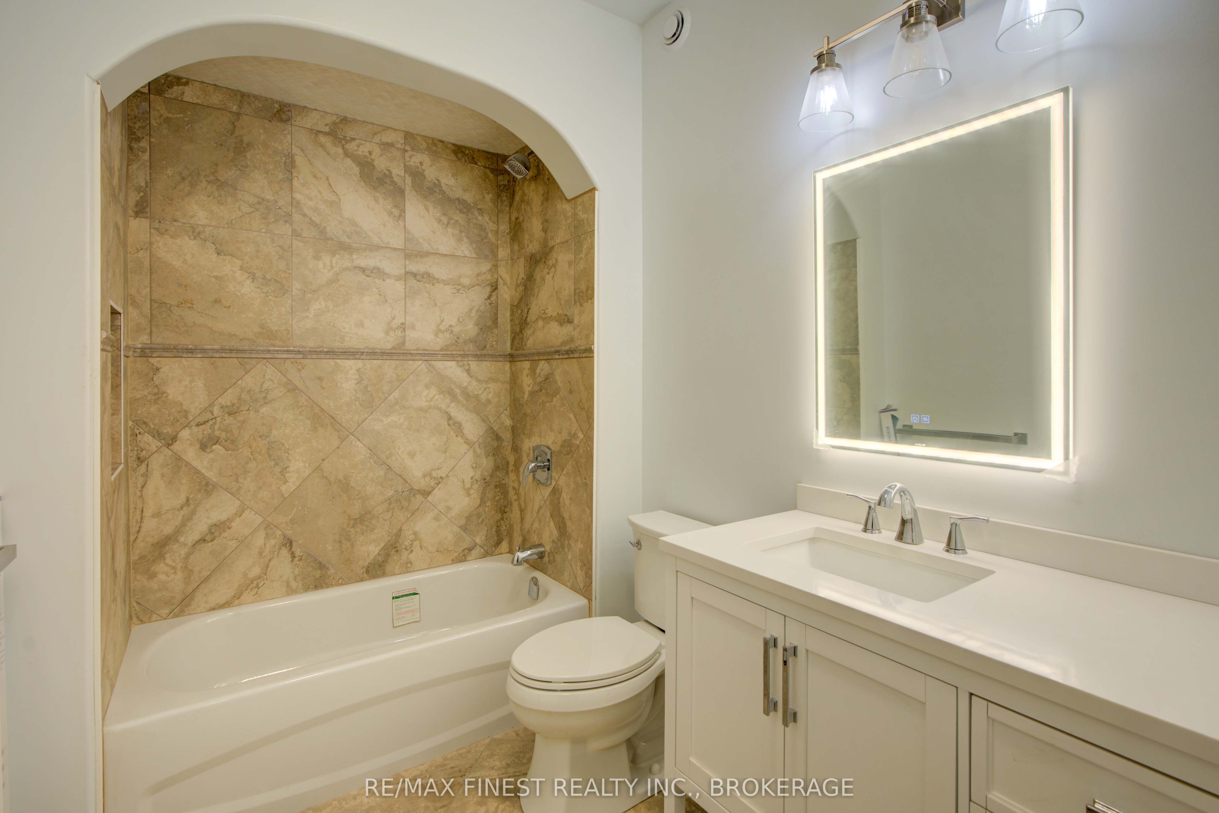 43 Crerar Boulevard Property Photo 25