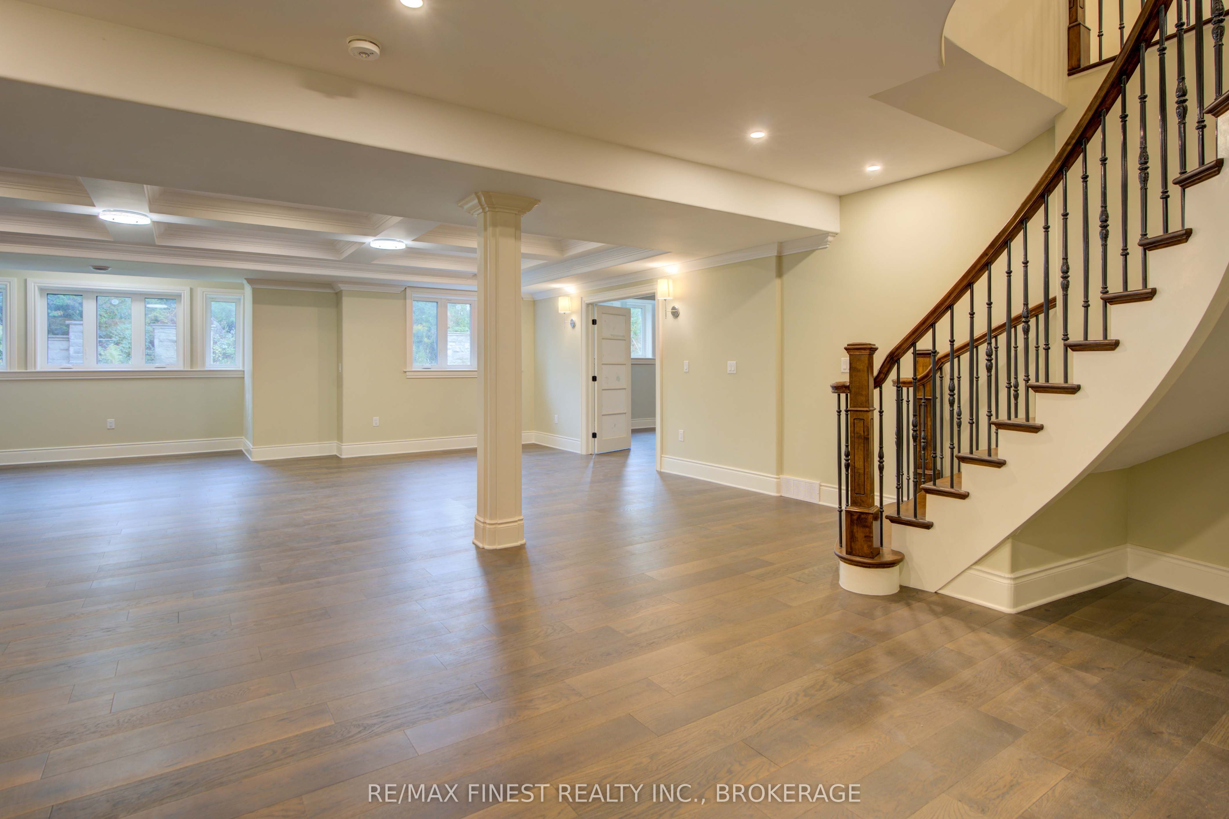 43 Crerar Boulevard Property Photo 40
