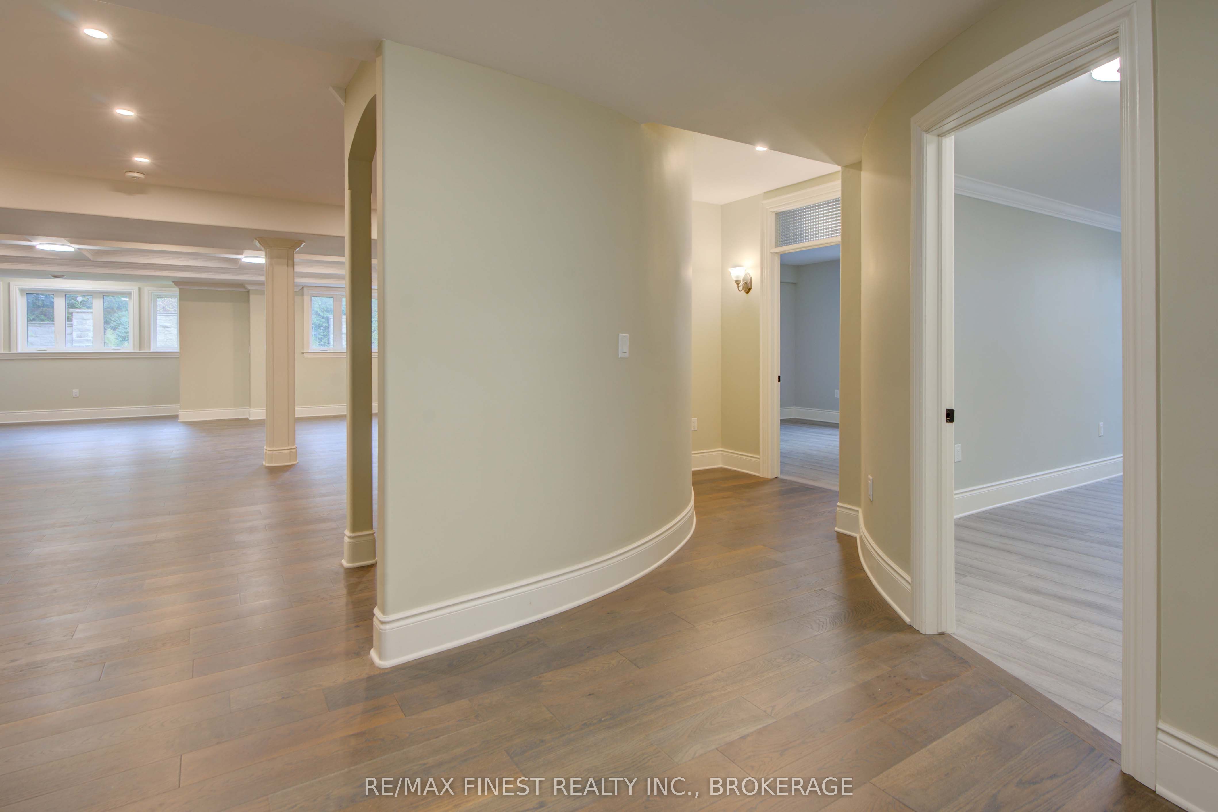 43 Crerar Boulevard Property Photo 42