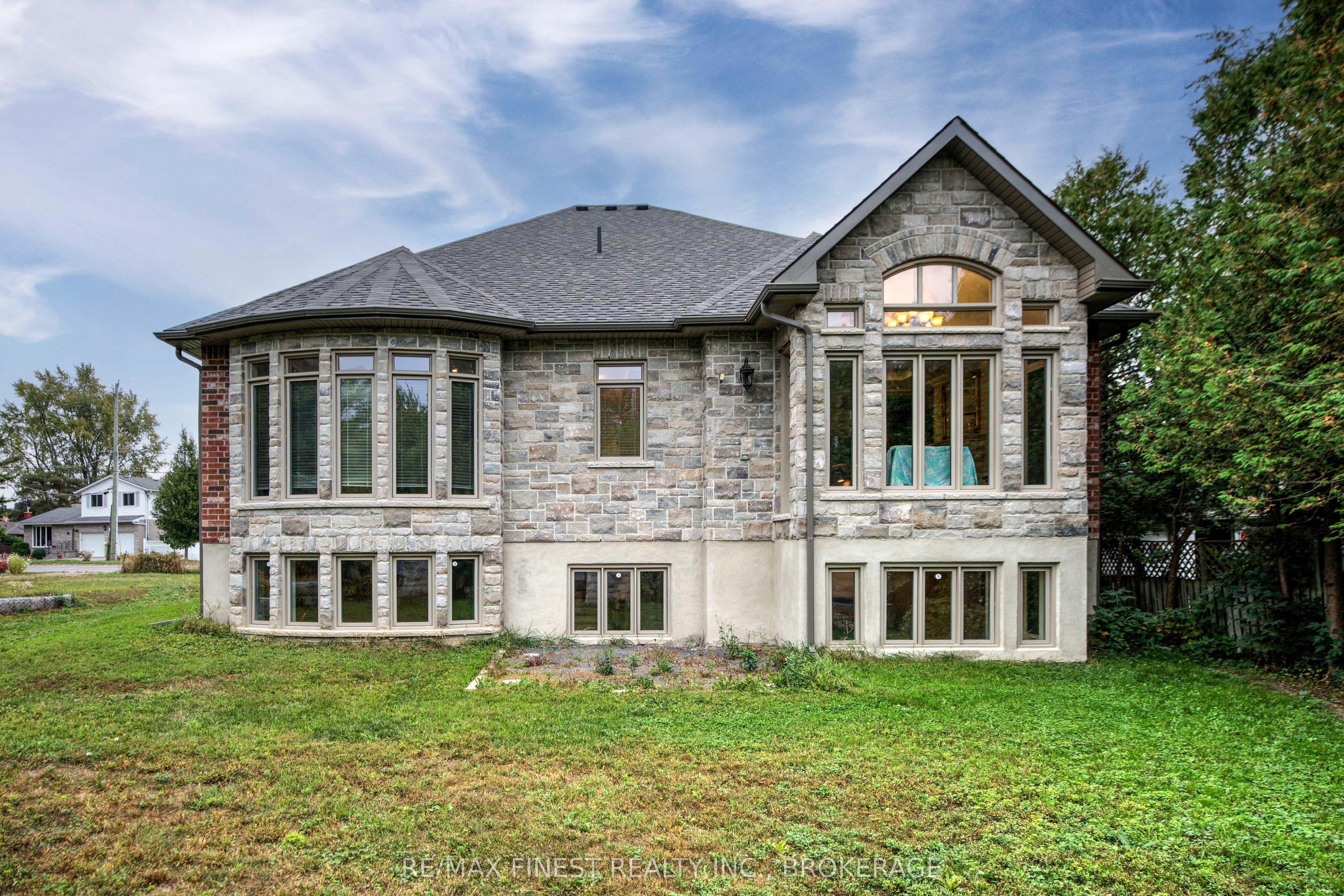 43 Crerar Boulevard Property Photo 47