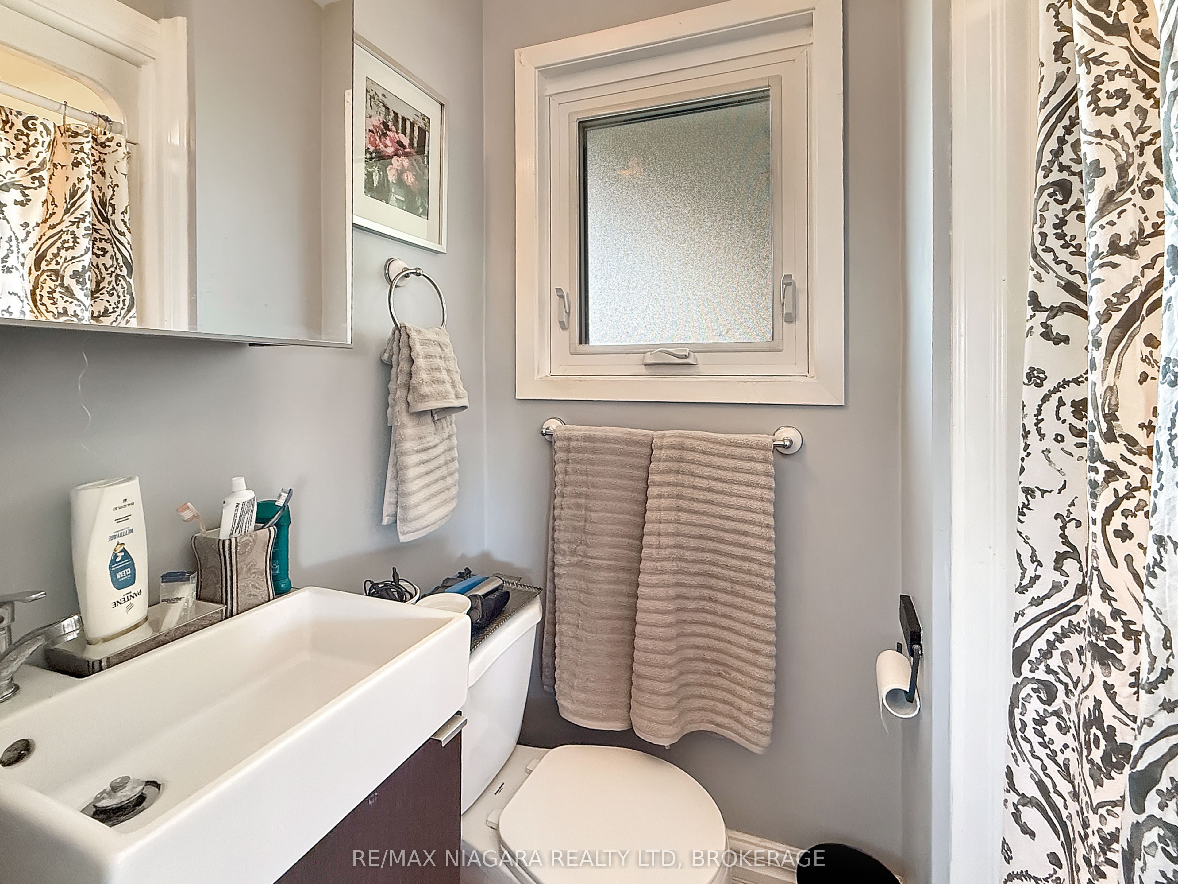 27 Lindbergh Drive Property Photo 18