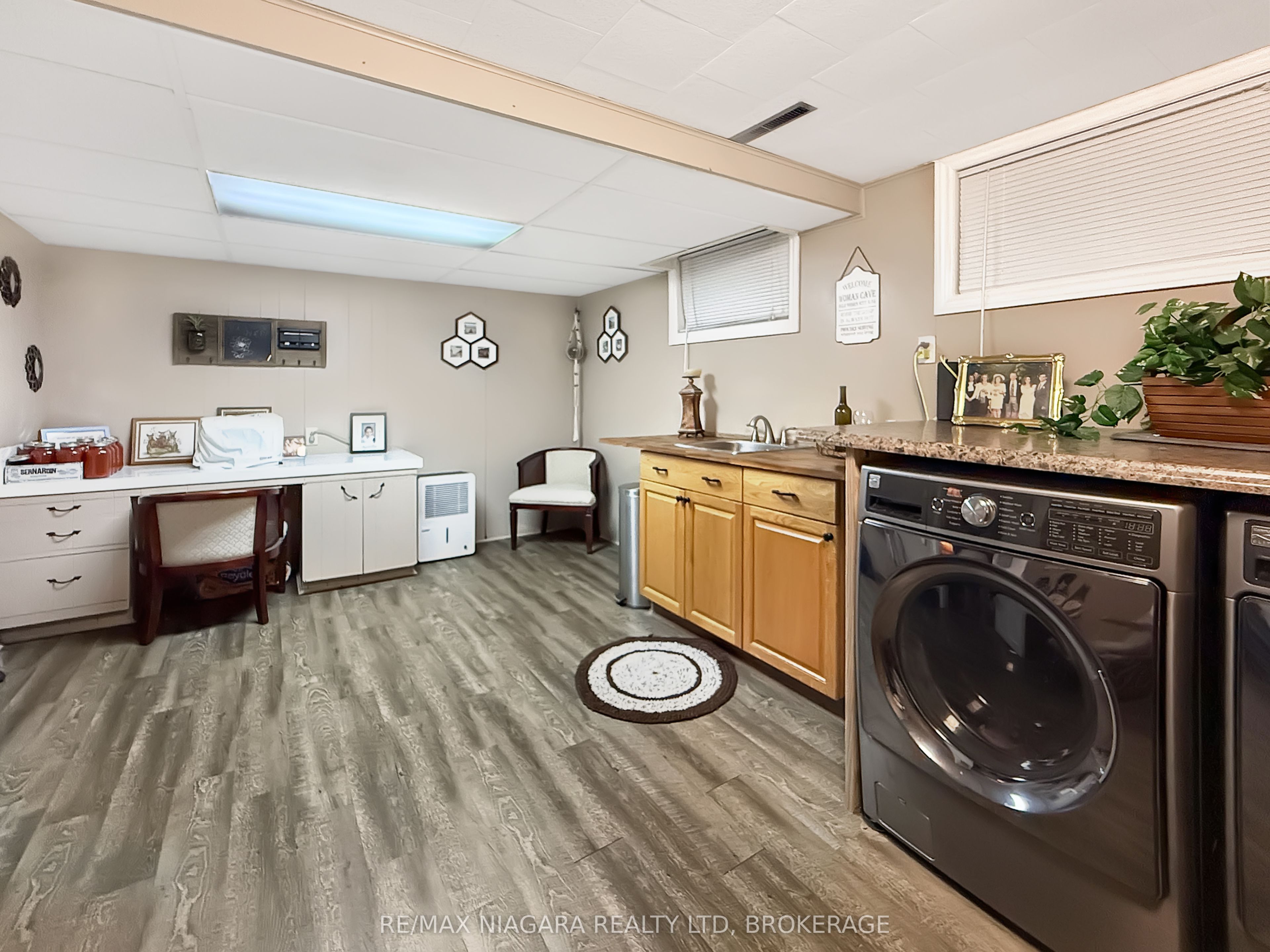 27 Lindbergh Drive Property Photo 23