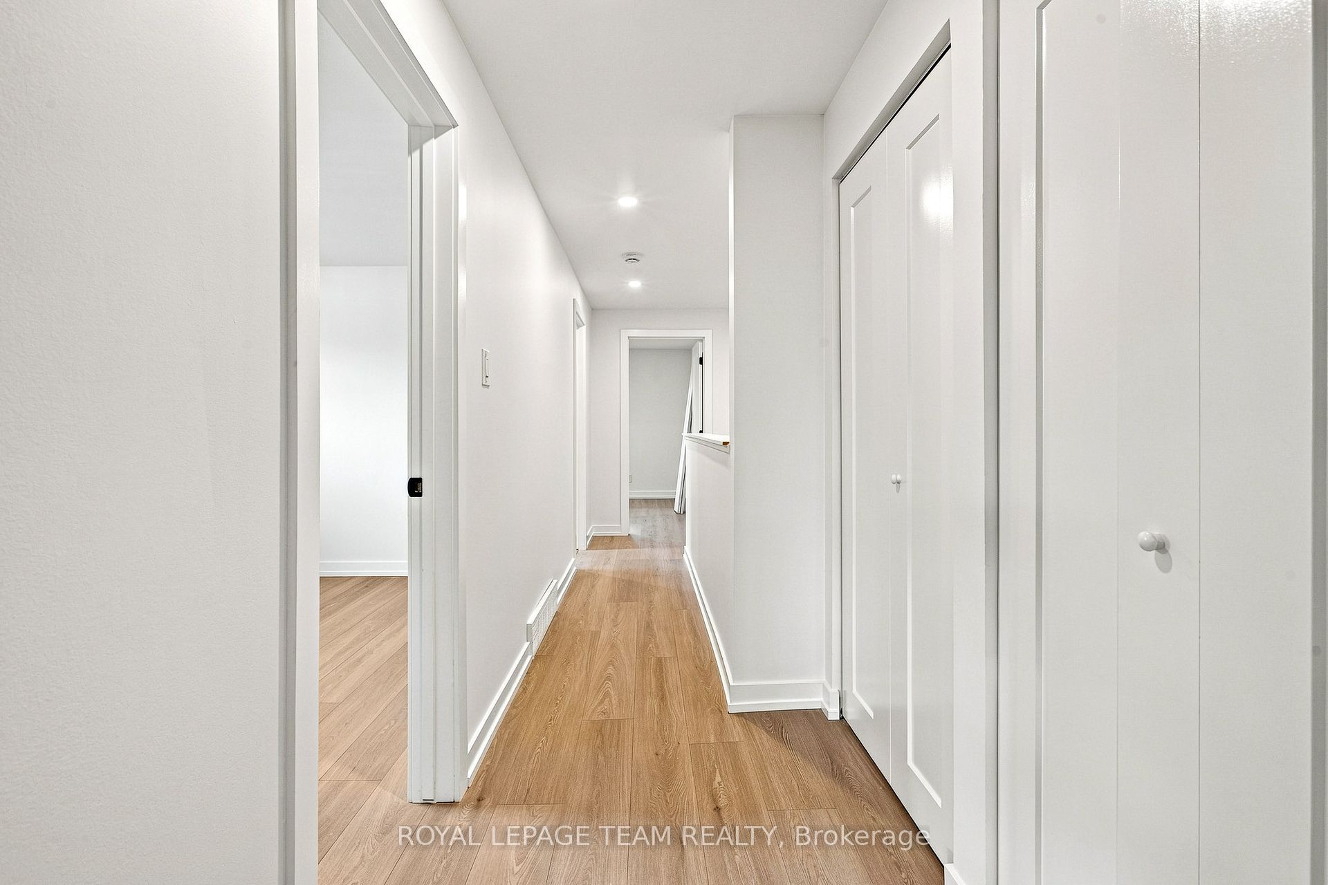 1001 Meadowlands Drive Property Photo 29