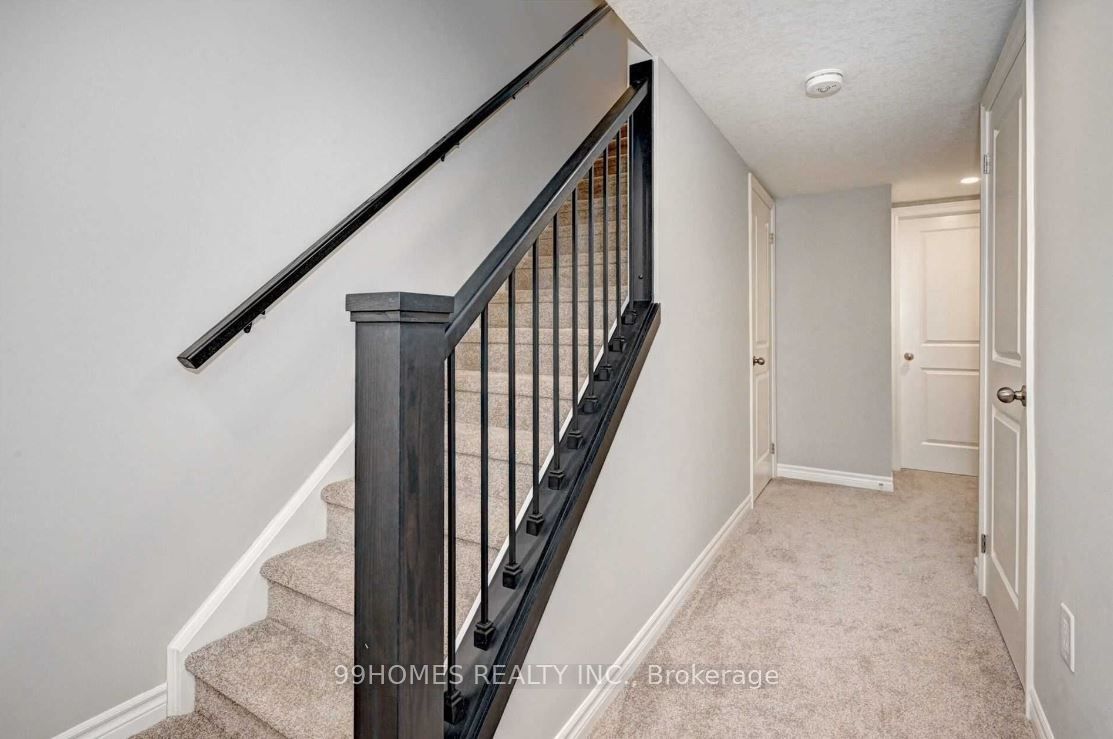 249 Chapel Hill Drive Property Photo 12