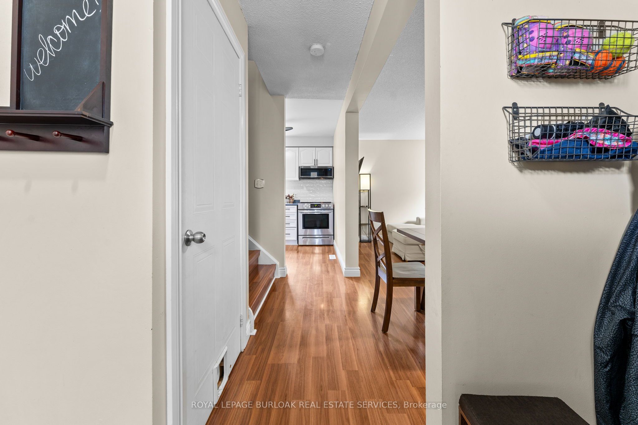 465 Beechwood Place 12 Property Photo 4