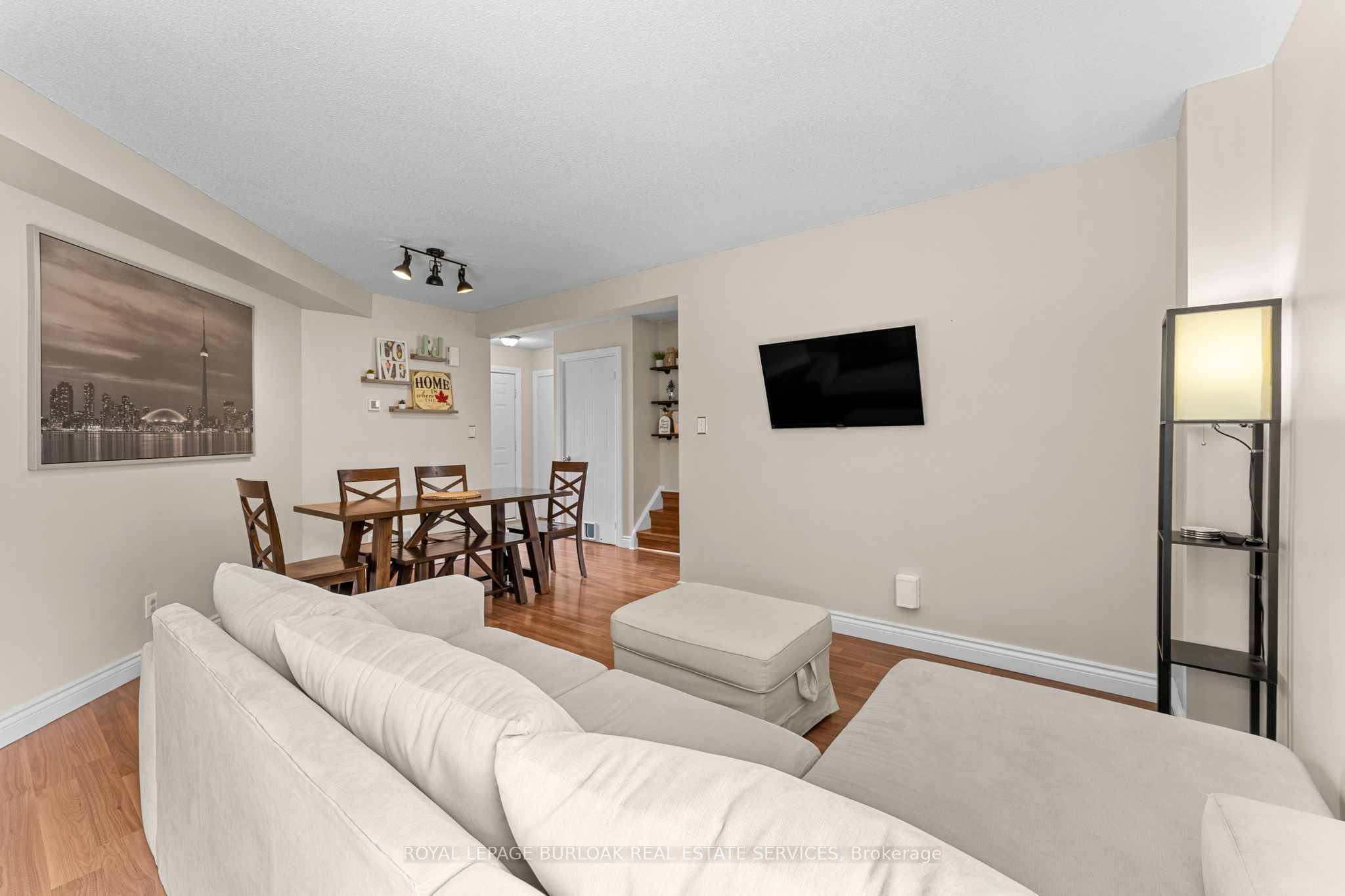 465 Beechwood Place 12 Property Photo 15