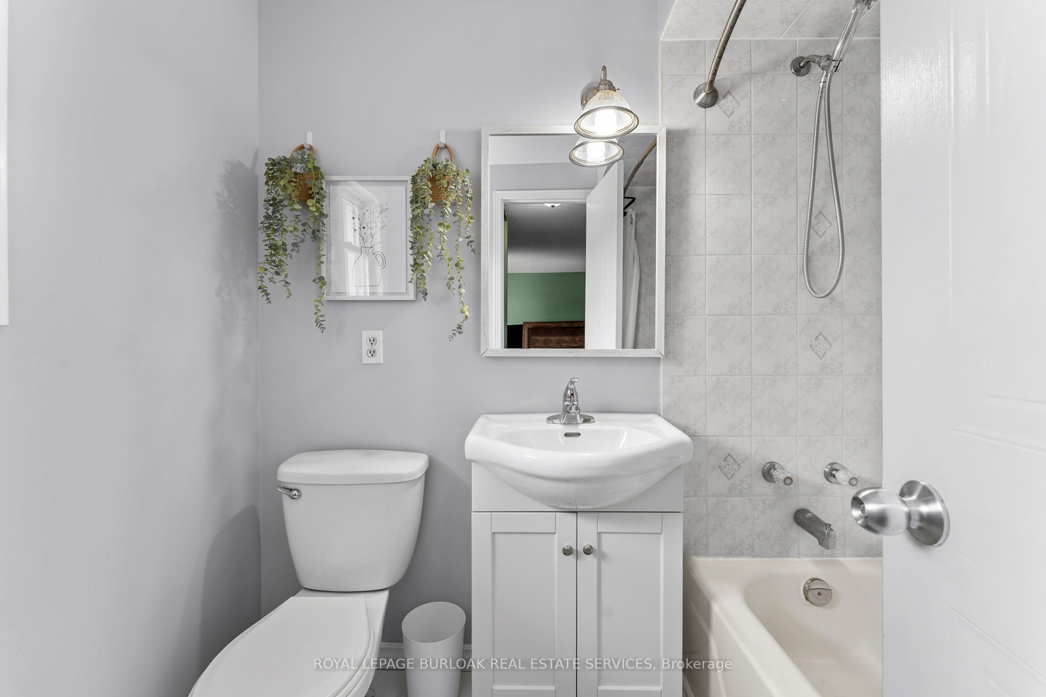 465 Beechwood Place 12 Property Photo 32